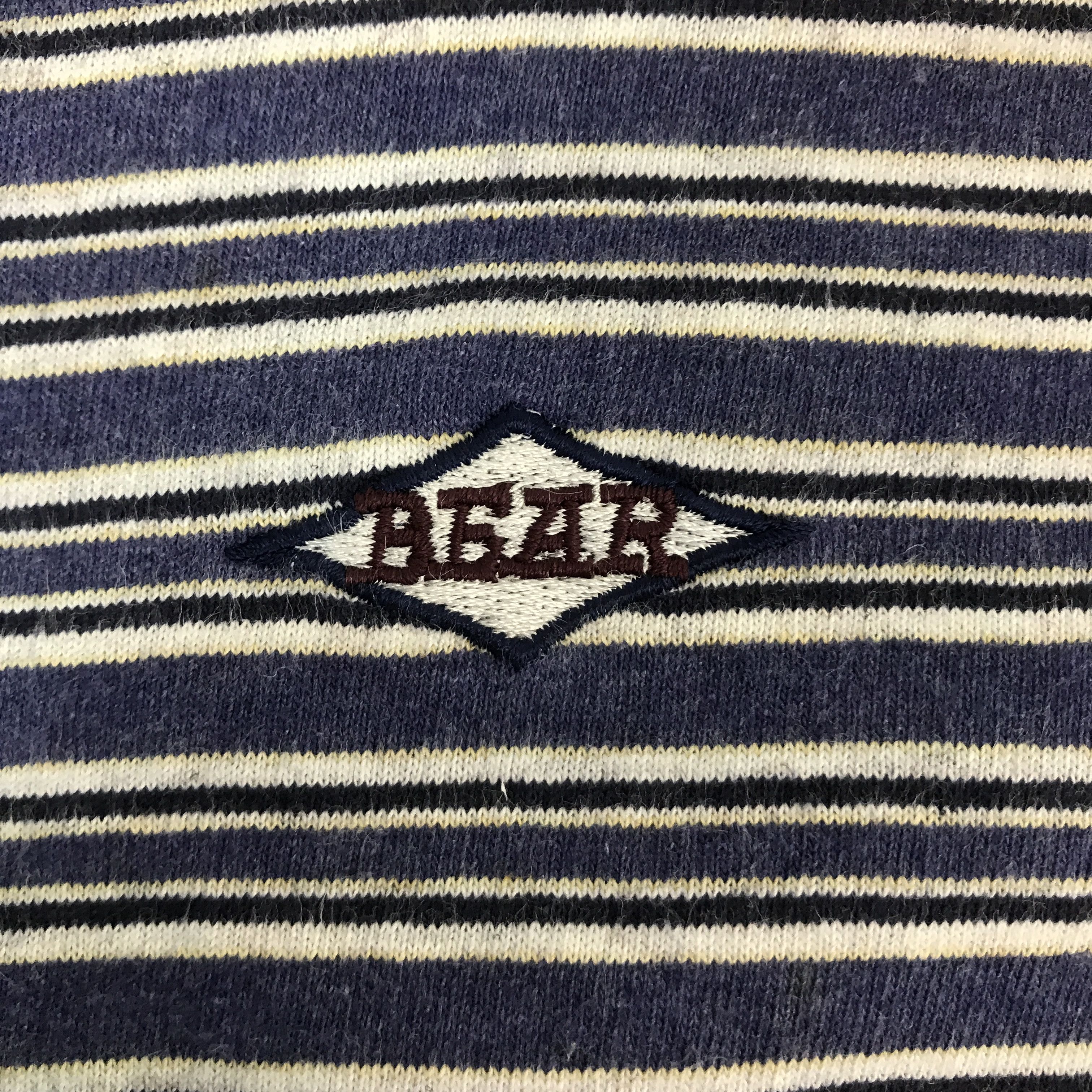 Vintage Vintage Bear stirped design t-shirt Size US L / EU 52-54 / 3 - 9 Thumbnail
