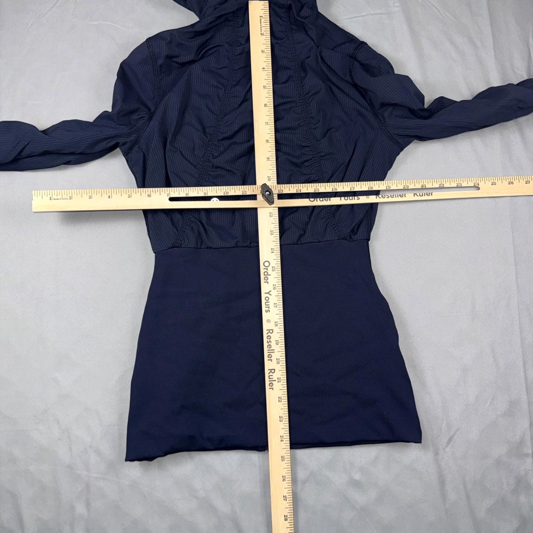Lululemon Lululemon Hooded Jacket Midnight Navy Ruched Zip Full Zip Sleeve Thumbholes Lightweight Breathable Slim Fit Women 6 JACKET Size M / US 6-8 / IT 42-44 - 8 Thumbnail