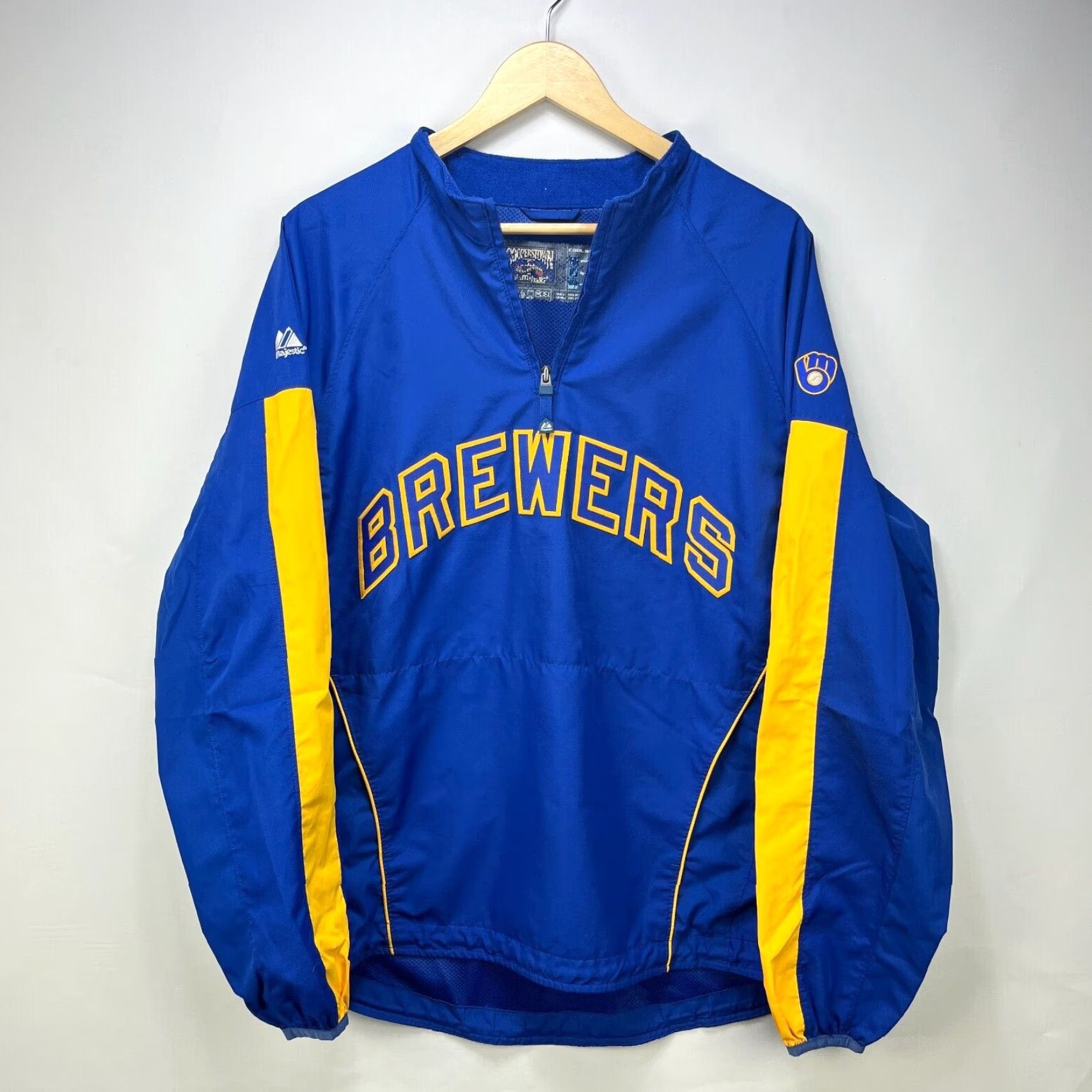 Vintage VINTAGE Majestic Milwaukee Brewers Windbreaker Jacket M Men Blue Nylon Size US M / EU 48-50 / 2 - 2 Thumbnail