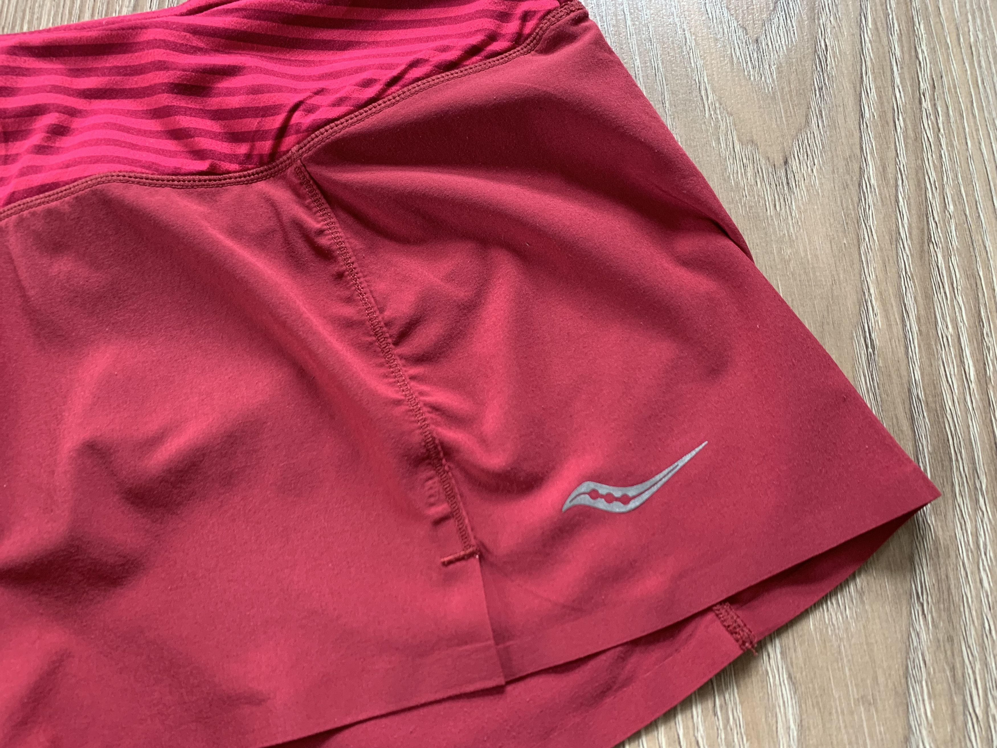 Saucony Nike Womens Running Shorts Size 28" / US 6 / IT 42 - 4 Thumbnail