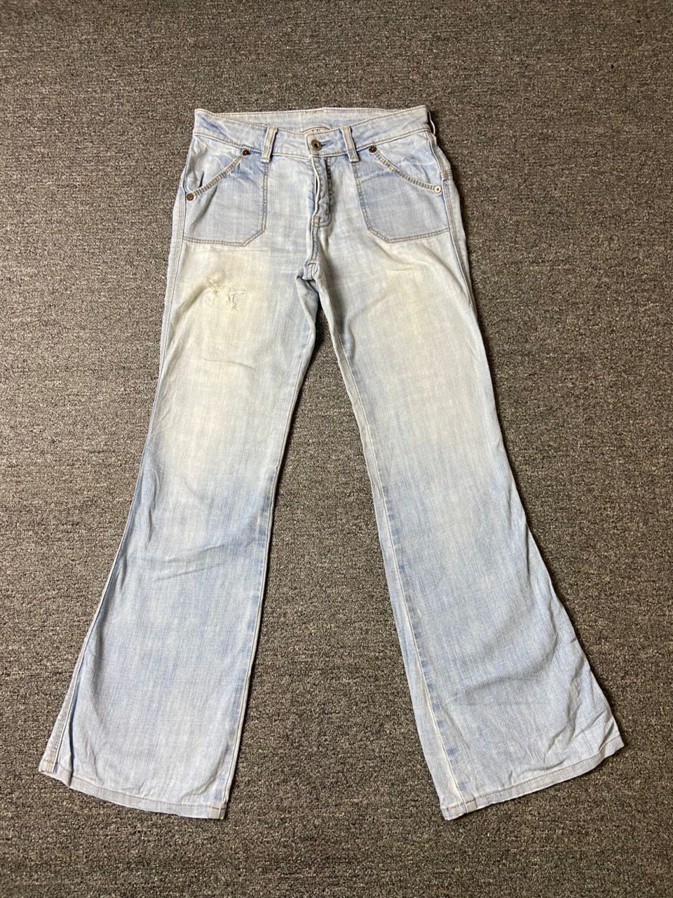 Japanese Brand × Vintage Vintage Queens Low Brand Flared Jeans (123) Size US 27 - 1 Thumbnail