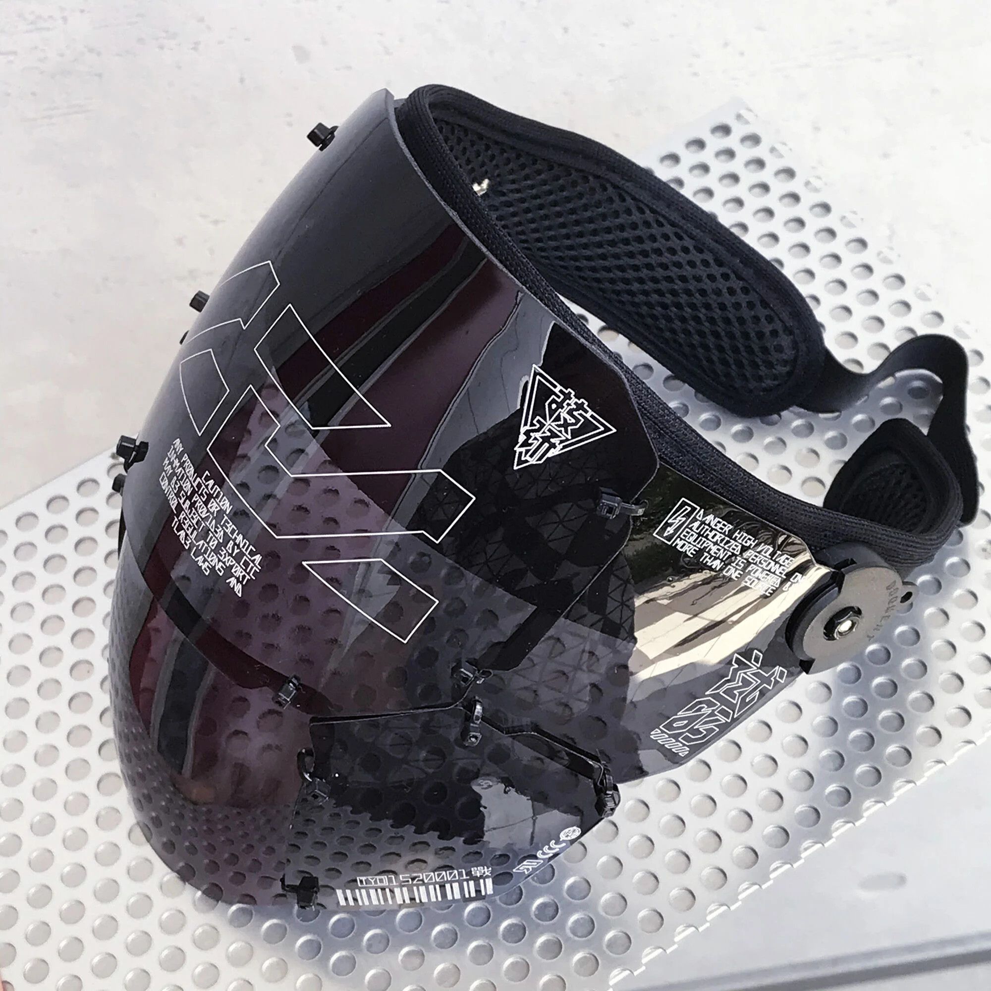 Japanese Brand Cyberpunk Face Shield Unit by CTCtyo (中央町戦術工芸) Size ONE SIZE - 16 Thumbnail