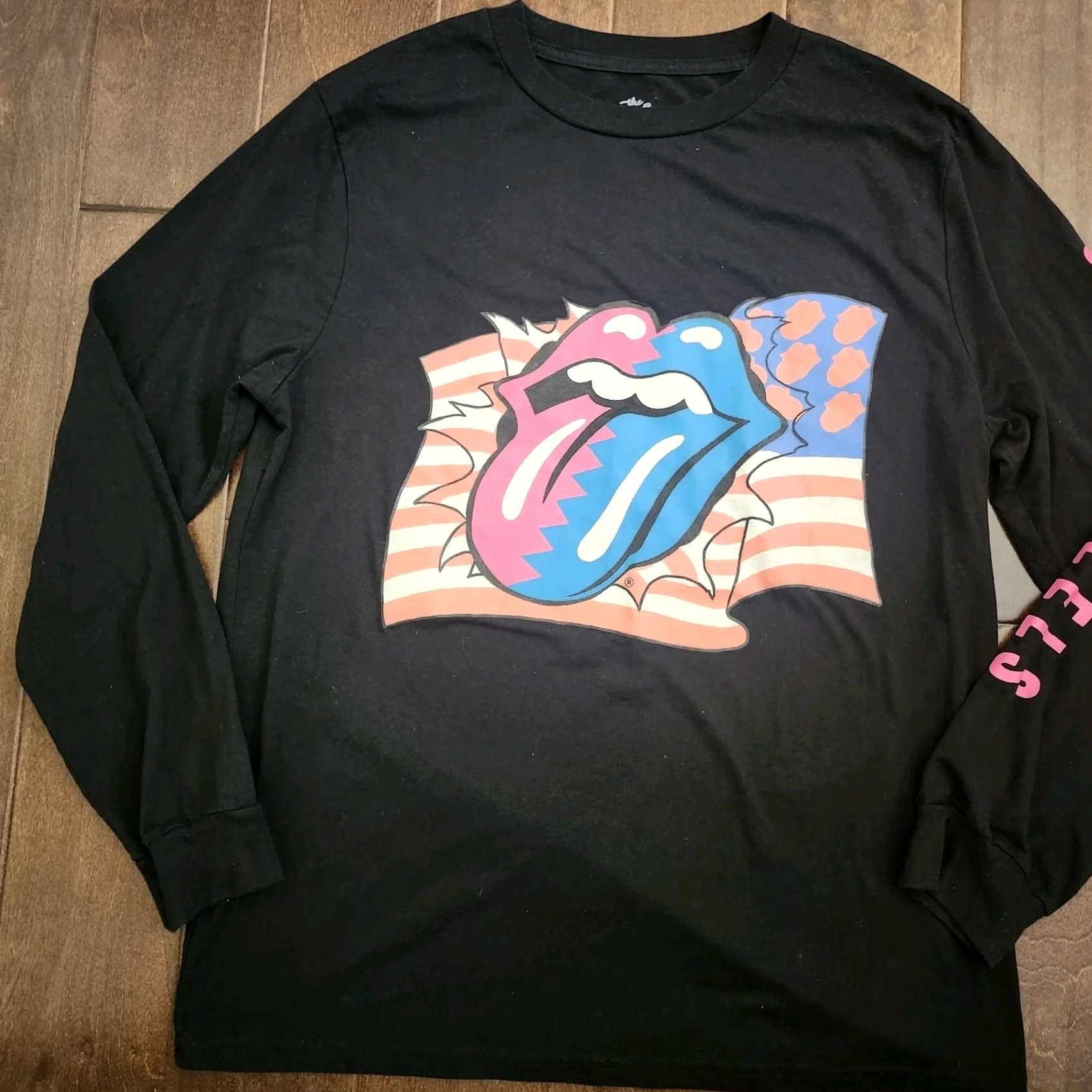 Vintage The Rolling Stones Steel Wheels Graphic T-shirt Men M Black Long Sleeve Crew Neck Logo Retro Band All Seasons Size US M / EU 48-50 / 2 - 3 Thumbnail