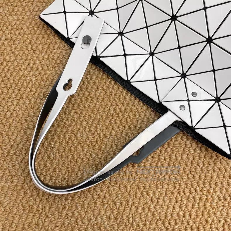 Issey Miyake Issey Miyake White Handbag Size ONE SIZE - 7 Thumbnail