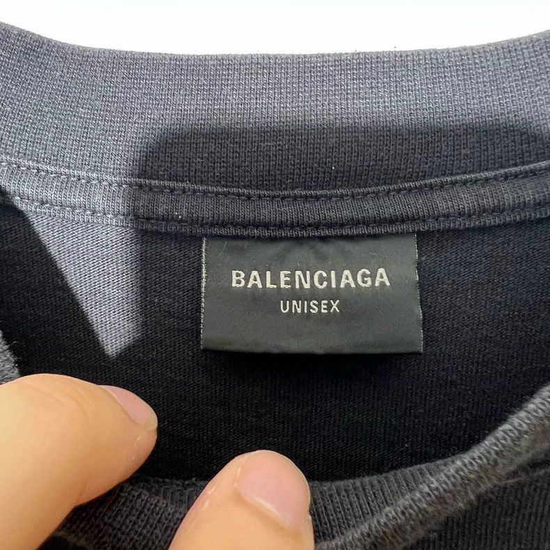 Balenciaga Balenciaga Dissolved fuzzy cola sea wave short sleeve Size US L / EU 52-54 / 3 - 4 Thumbnail
