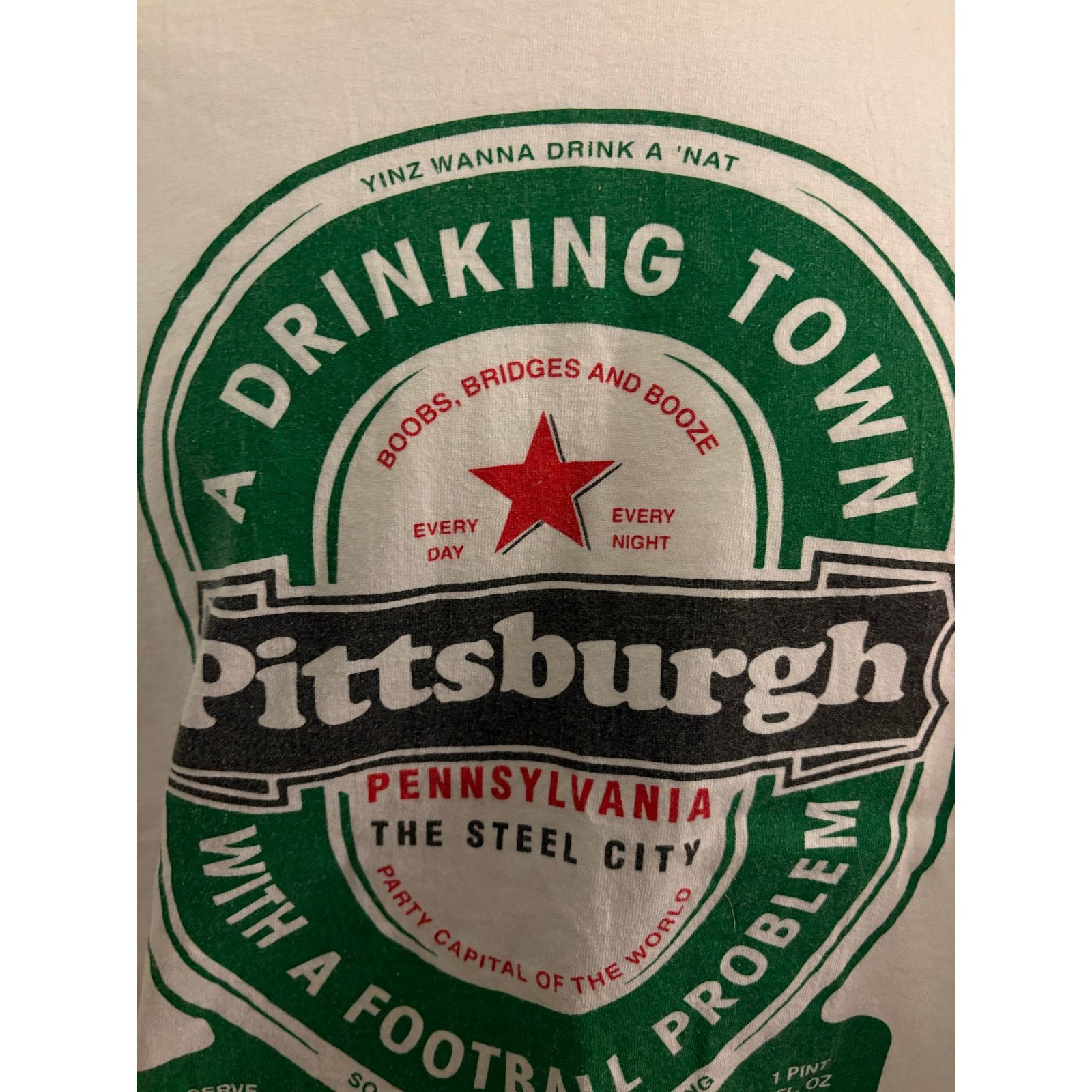 Fruit Of The Loom Pittsburgh Drinking Town T-shirt. Size XL Size US XL / EU 56 / 4 - 3 Thumbnail