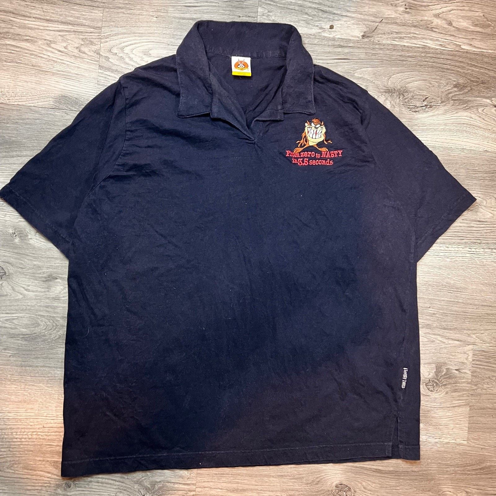 Disney Vintage Looney Tunes Taz Freeze 2001 Size XL / US 12-14 / IT 48-50 - 1 Thumbnail