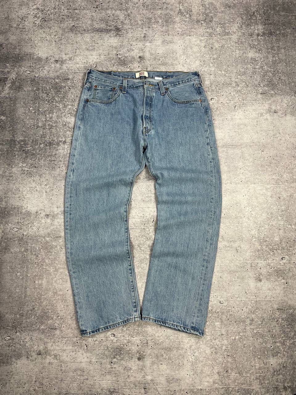 Levi's × Vintage Vintage Levi’s 501 Y2K Style Blue Stonewashed Denim Jeans Size US 36 / EU 52 - 2 Thumbnail