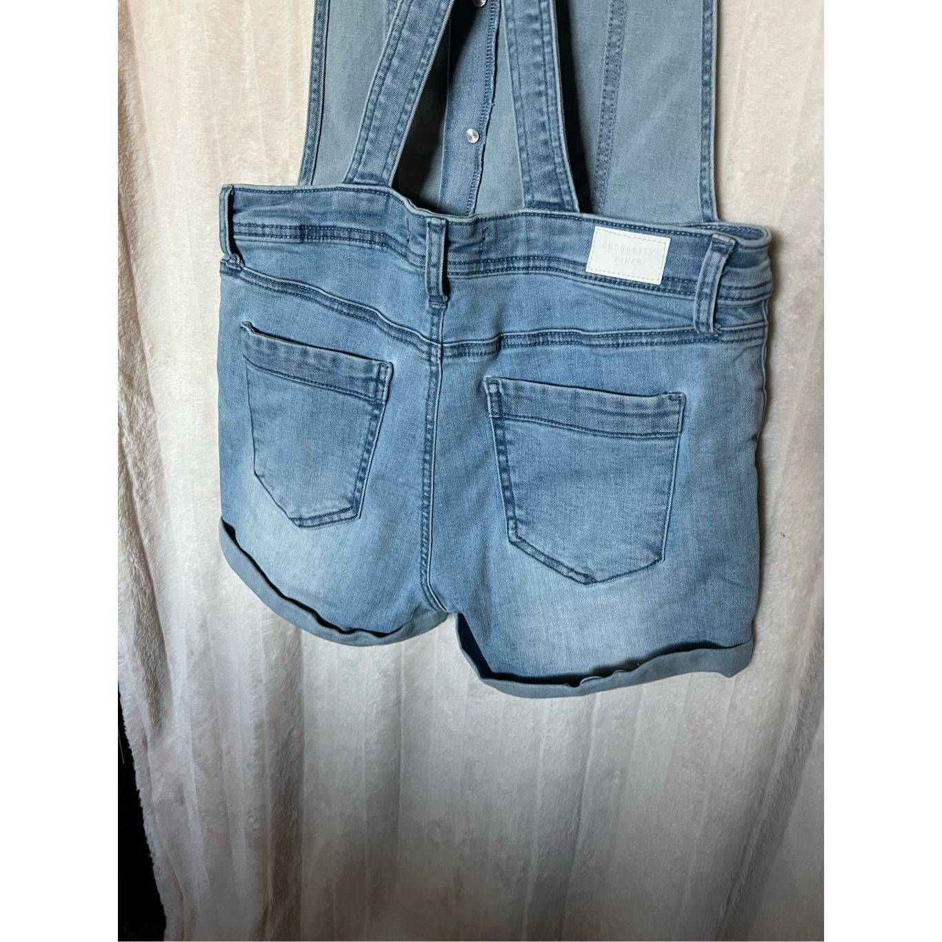 Other Celebrity Pink Blue Jean Short Overalls Woman’s Size Medium Size 28" / US 6 / IT 42 - 6 Thumbnail