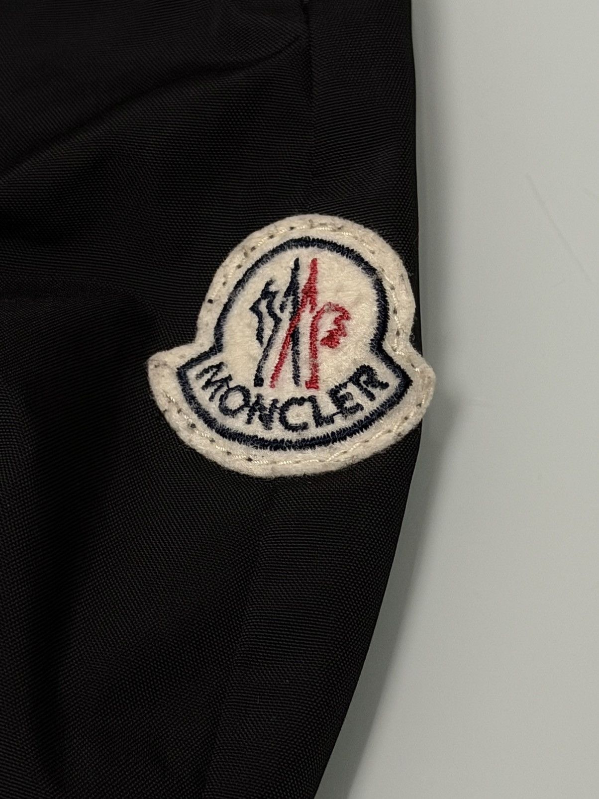Moncler Archive Moncler Caledonie Giubbotto Jacket Size S / US 4 / IT 40 - 5 Thumbnail