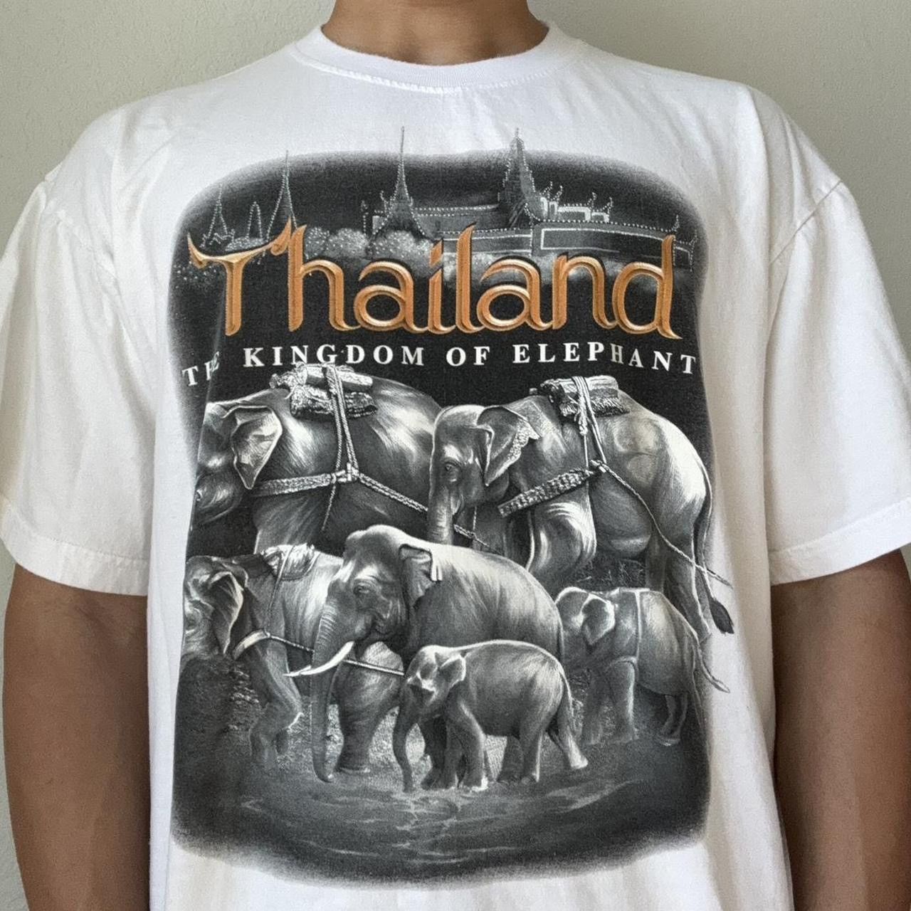 Vintage Vintage Joligolf Thailand 2000s Graphics White Tee Shirt Size US XL / EU 56 / 4 - 1 Thumbnail
