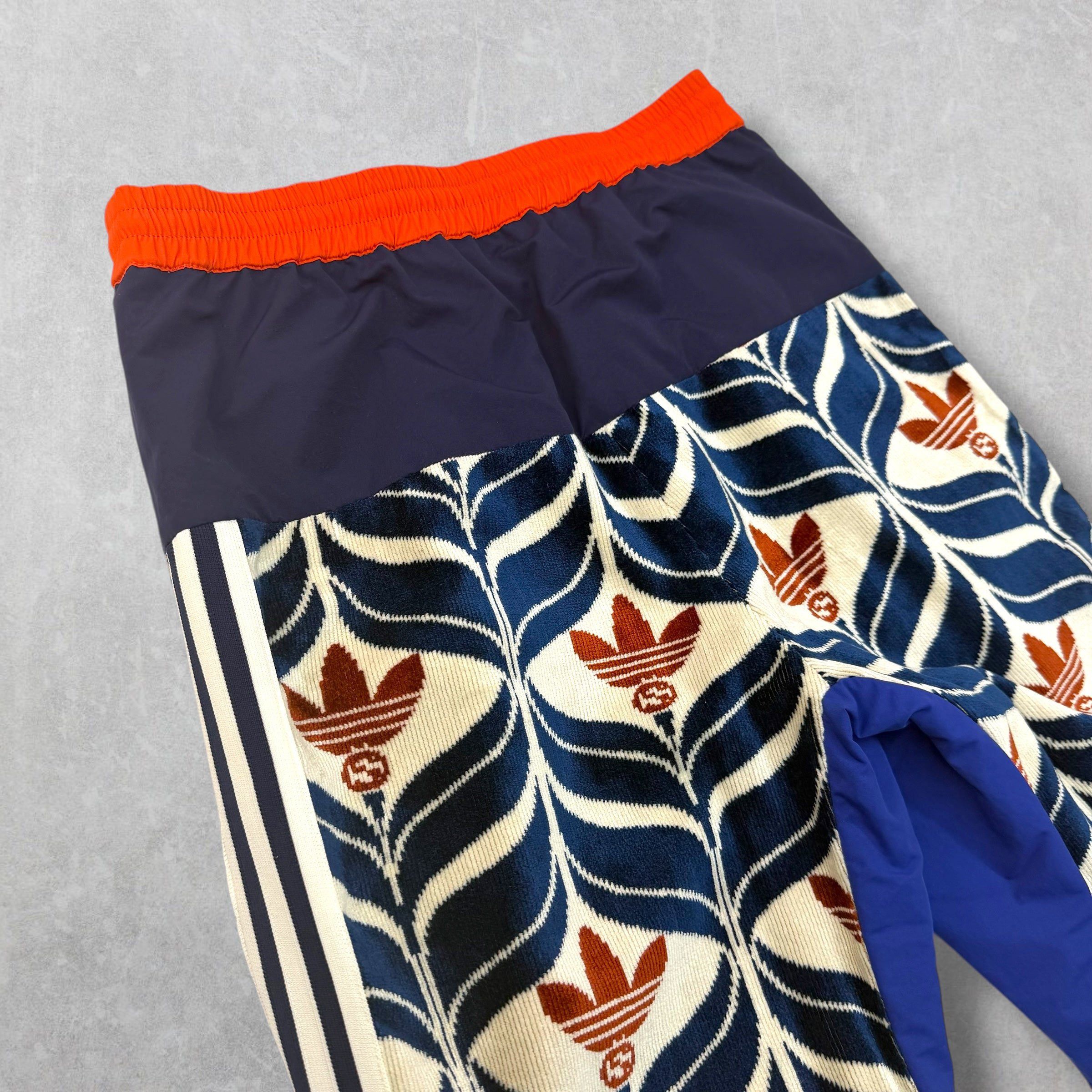 Gucci Gucci x Adidas Interlocking G Trefoil Pants 44 (XS) Size US 28 / EU 44 - 5 Thumbnail