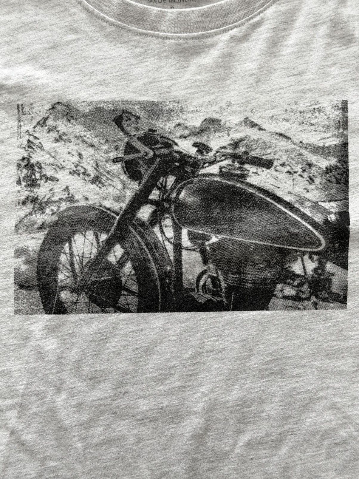 Banana Republic Banana Republic Graphic Motorcycle Tee Size US S / EU 44-46 / 1 - 3 Thumbnail