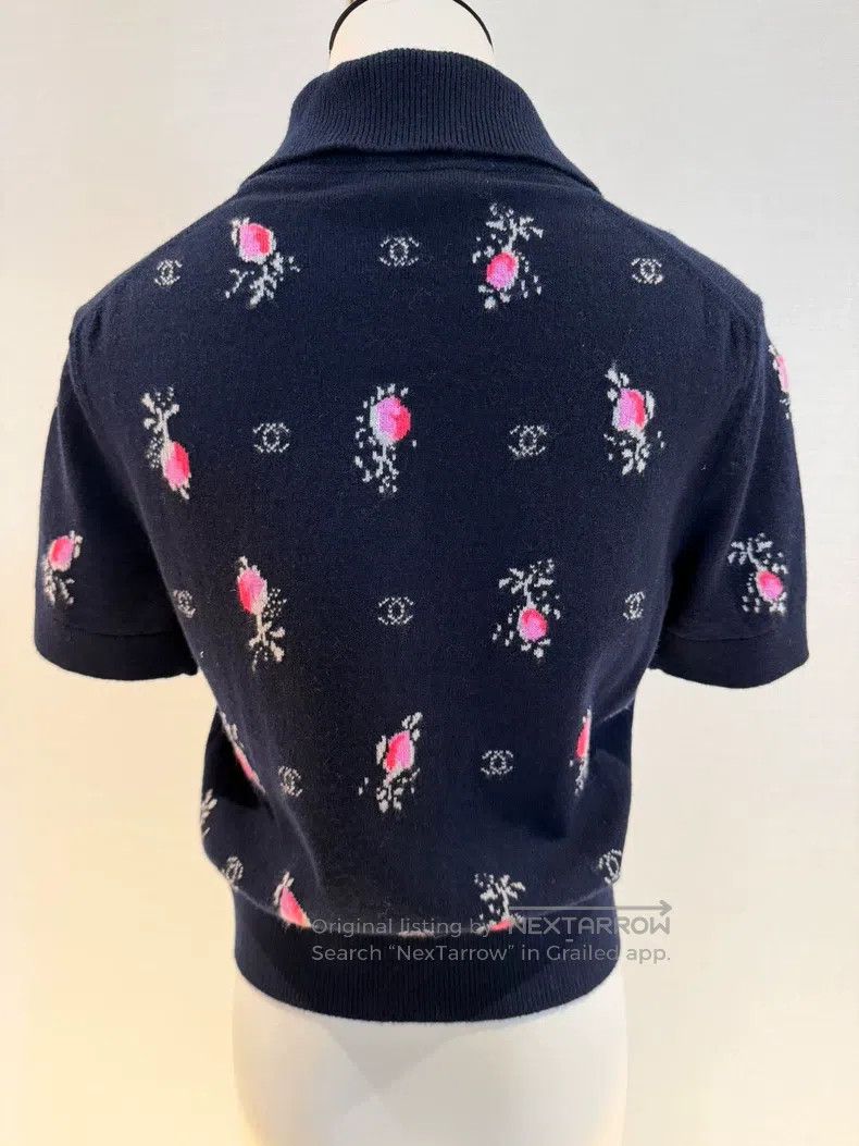 Chanel Chanel Blue floral polo knitwear Size XS / US 0-2 / IT 36-38 - 2 Thumbnail