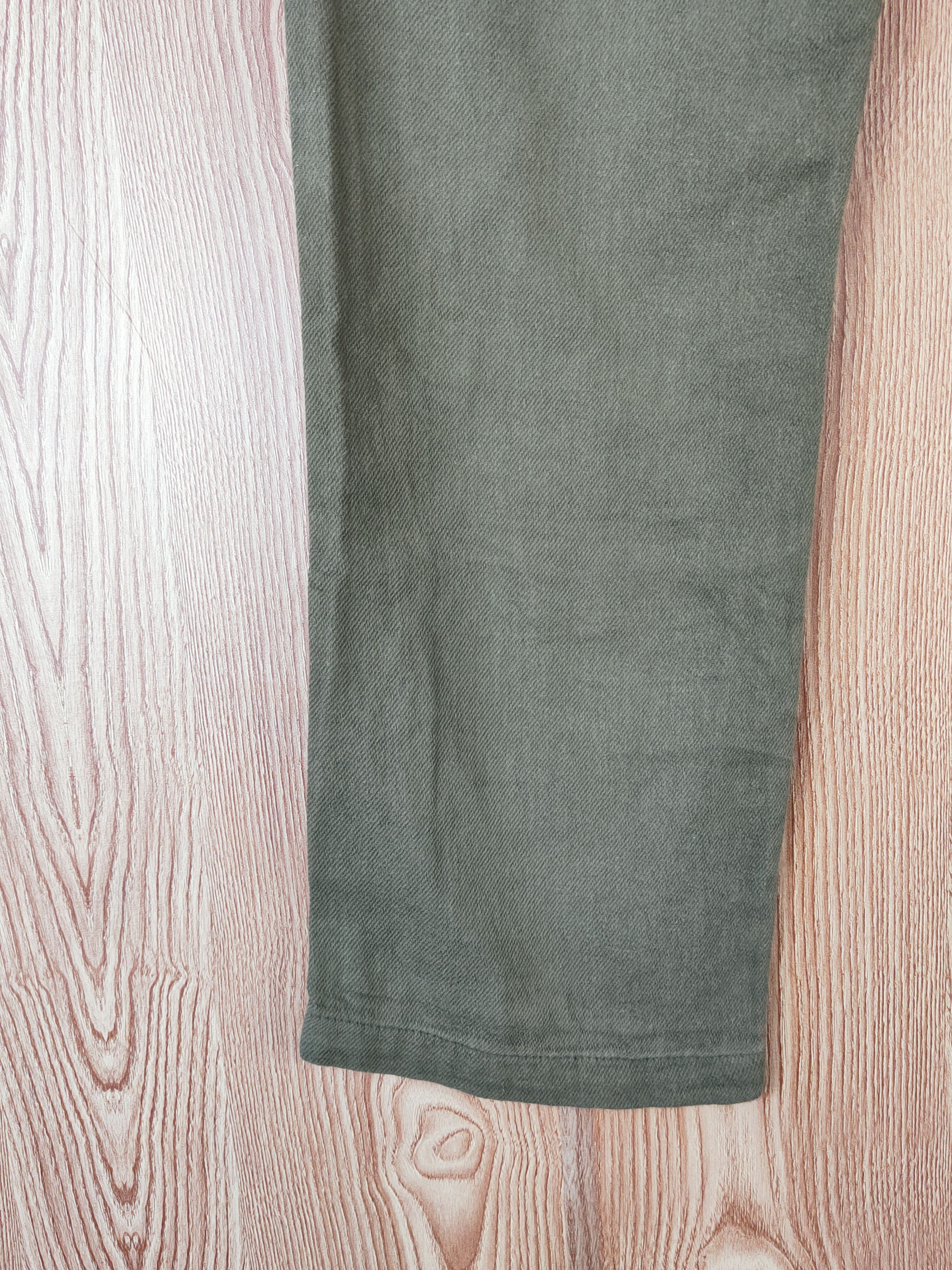 Japanese Brand Live in Comfort Green Multipocket Cargo Pants #W445 Size US 27 - 10 Thumbnail