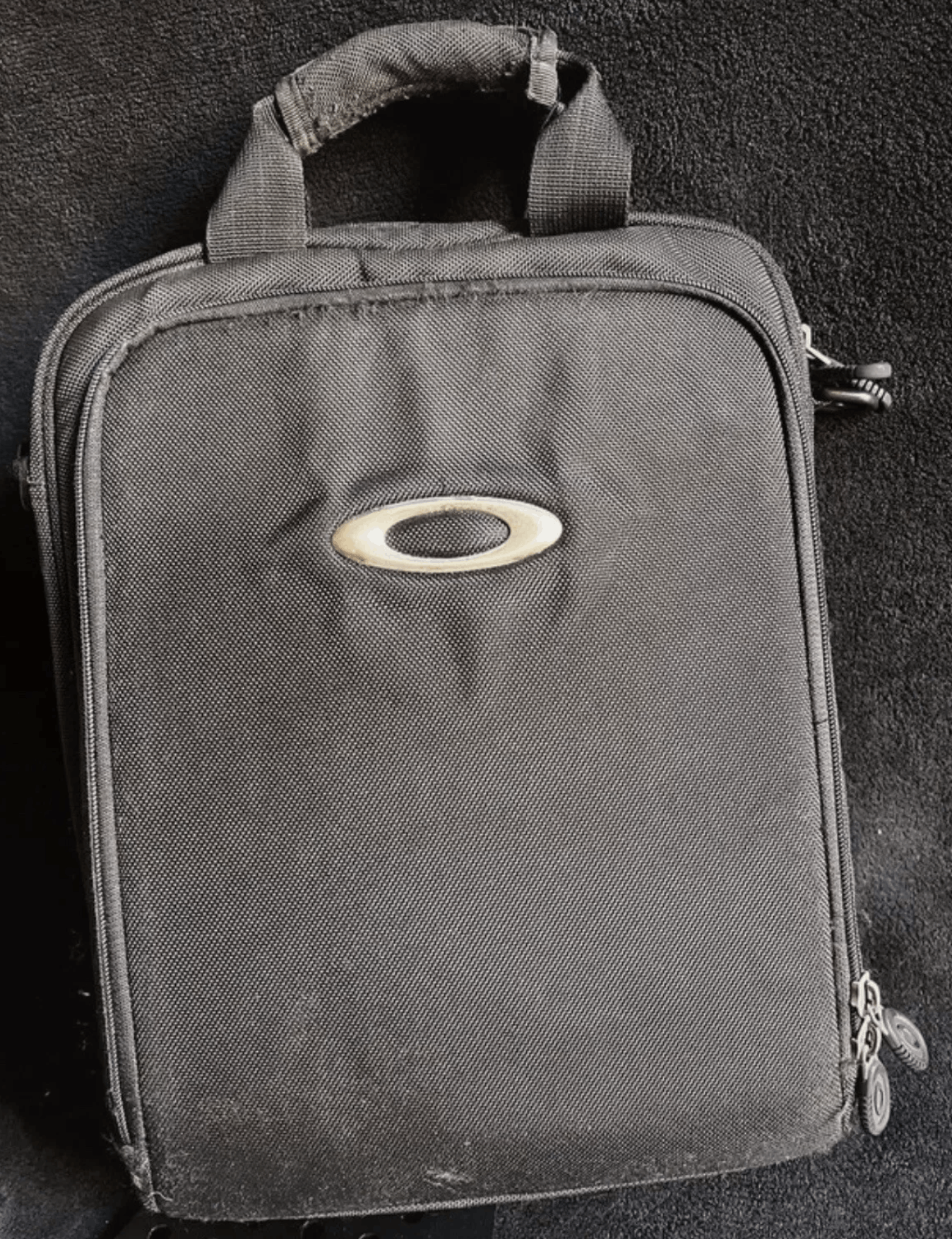 Oakley Oakley Vertical Computer Laptop Bag Vintage Size ONE SIZE - 2 Thumbnail