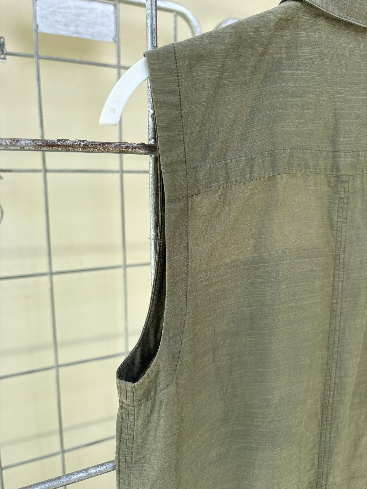 Helmut Lang Helmut Lang sleeveless shirt Size M / US 6-8 / IT 42-44 - 9 Thumbnail