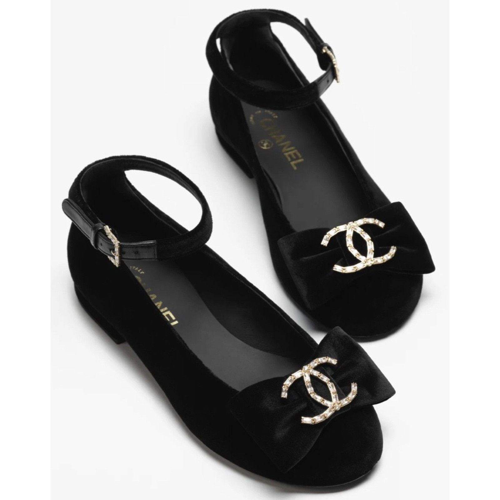 Chanel Chanel Velvet Crystal CC Bow Ankle Strap Ballet Flat 36.5 Size US 5.5 / IT 35.5 - 1 Thumbnail