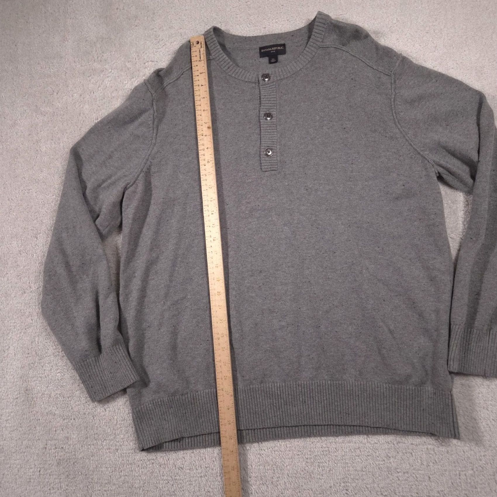 Banana Republic Banana Republic Mens 2XL Gray Henley Sweater Wool Blend Knit Pullover Crewneck Size US XXL / EU 58 / 5 - 6 Thumbnail