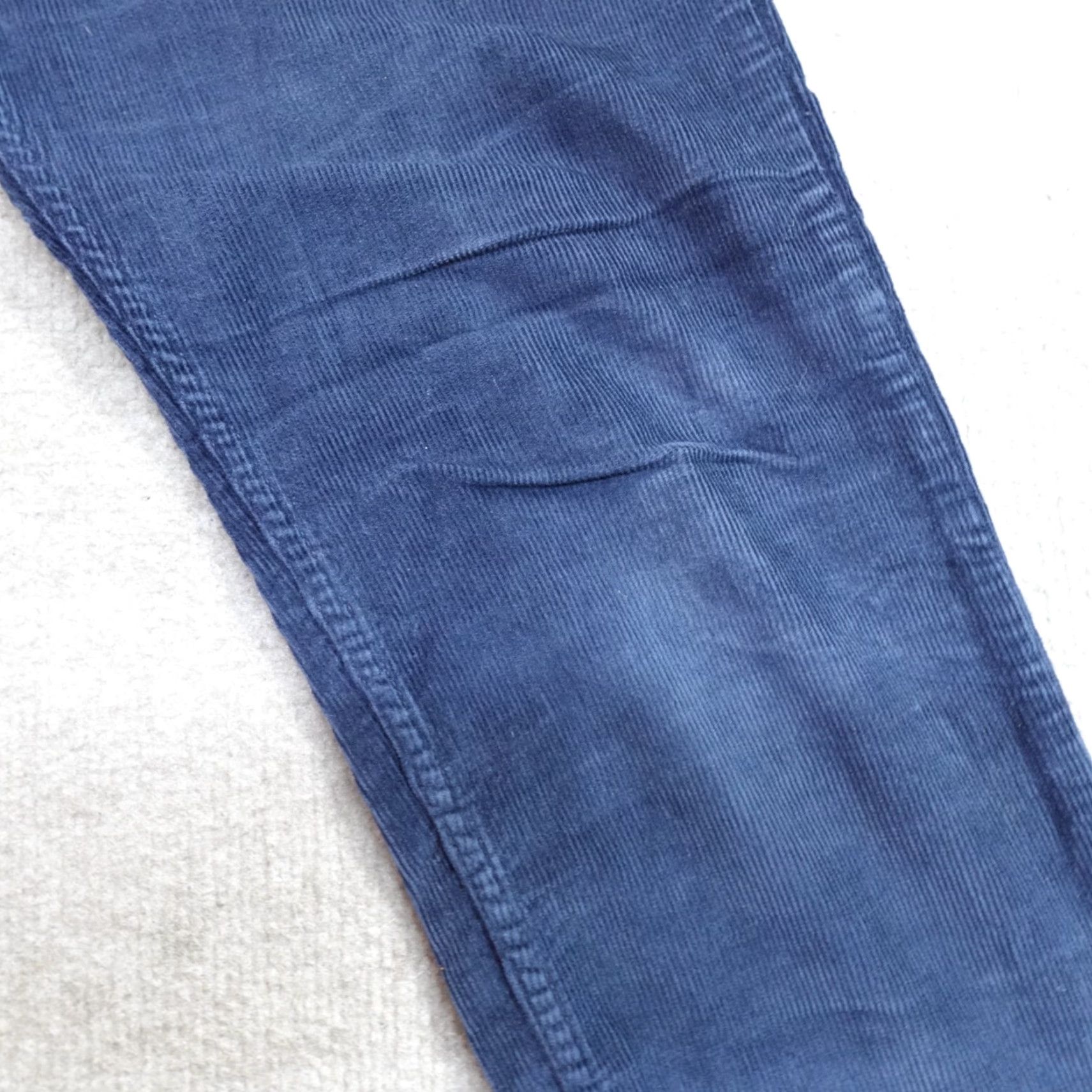 Vintage Spoke Pants 32 x 30 Blue Navy Corduroy Solid Cotton Elastane Made in Portugal Pants Men 32 Inseam 30 Regular Front Flat Chino Navy Blue Size US 32 / EU 48 - 4 Thumbnail