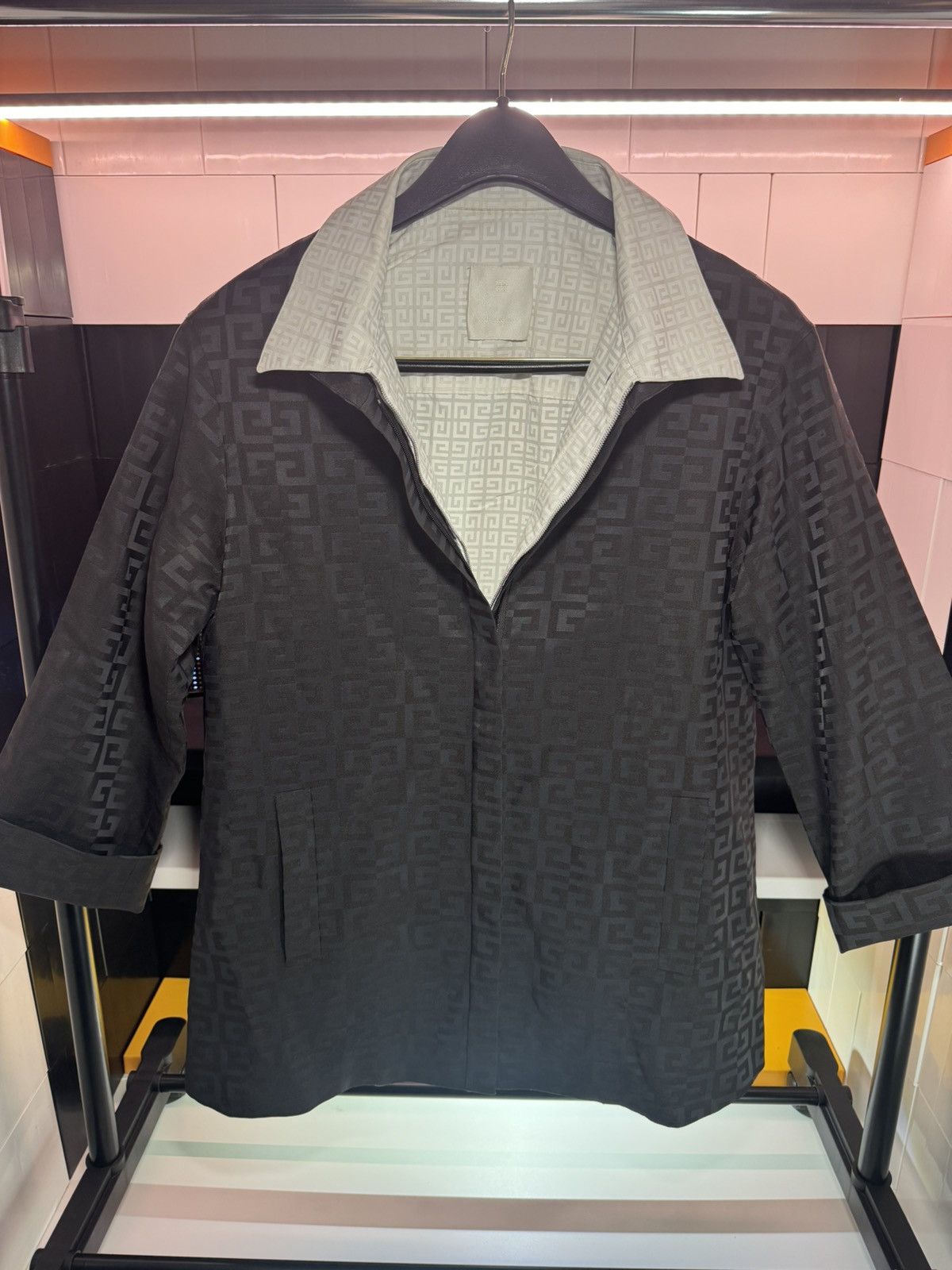 Givenchy Givenchy Boutiques Vintage Monogram Jacket Size US M / EU 48-50 / 2 - 15 Thumbnail