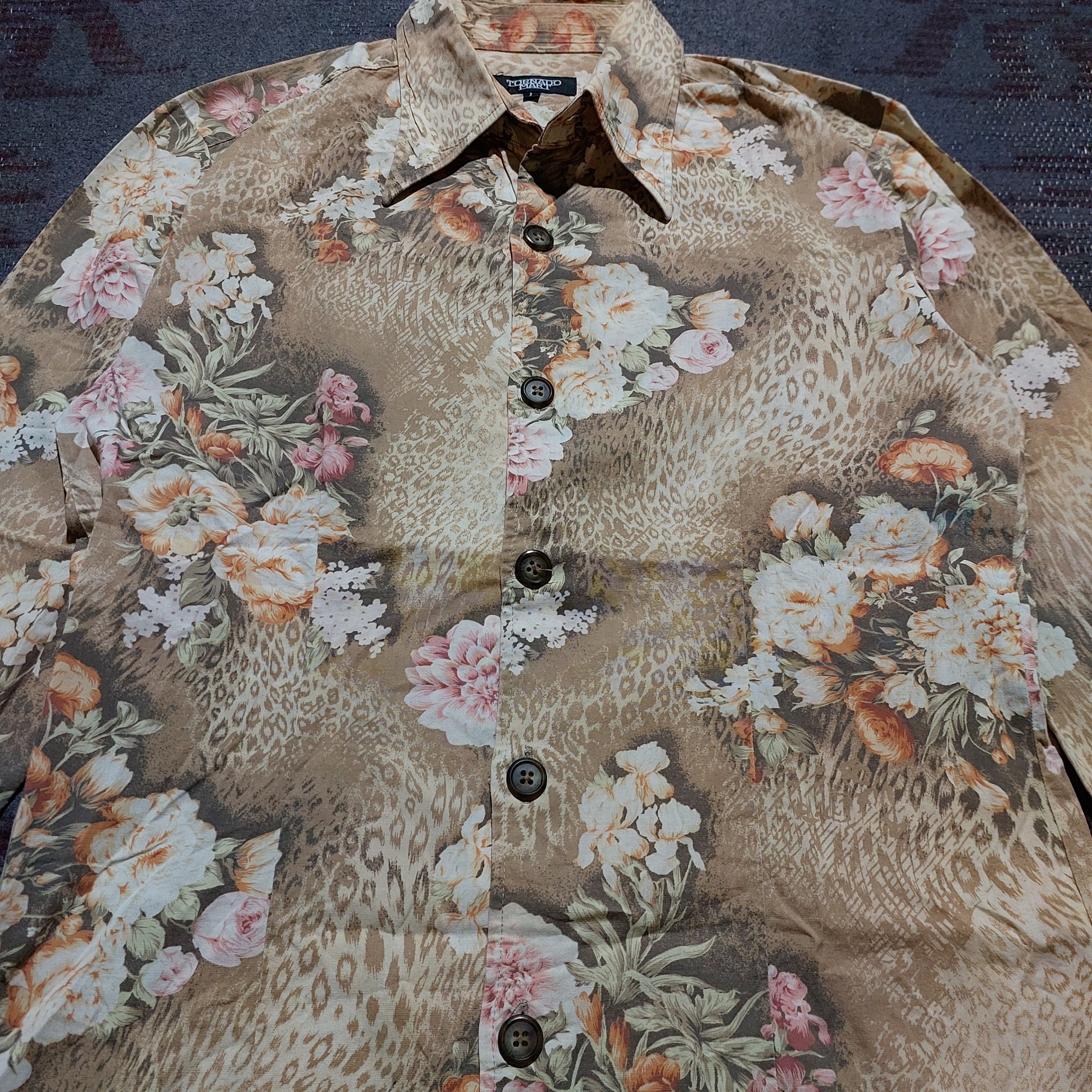 Tornado Mart Tornado mart floral pattern shirt Size US L / EU 52-54 / 3 - 6 Thumbnail