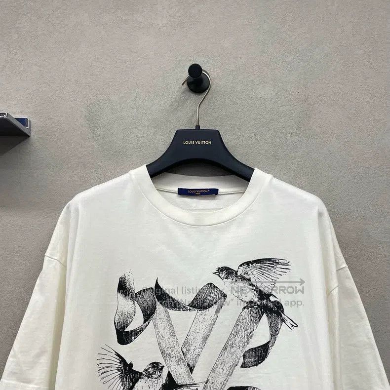Louis Vuitton Louis Vuitton White Flying Pigeon Short Sleeve Size US L / EU 52-54 / 3 - 4 Thumbnail