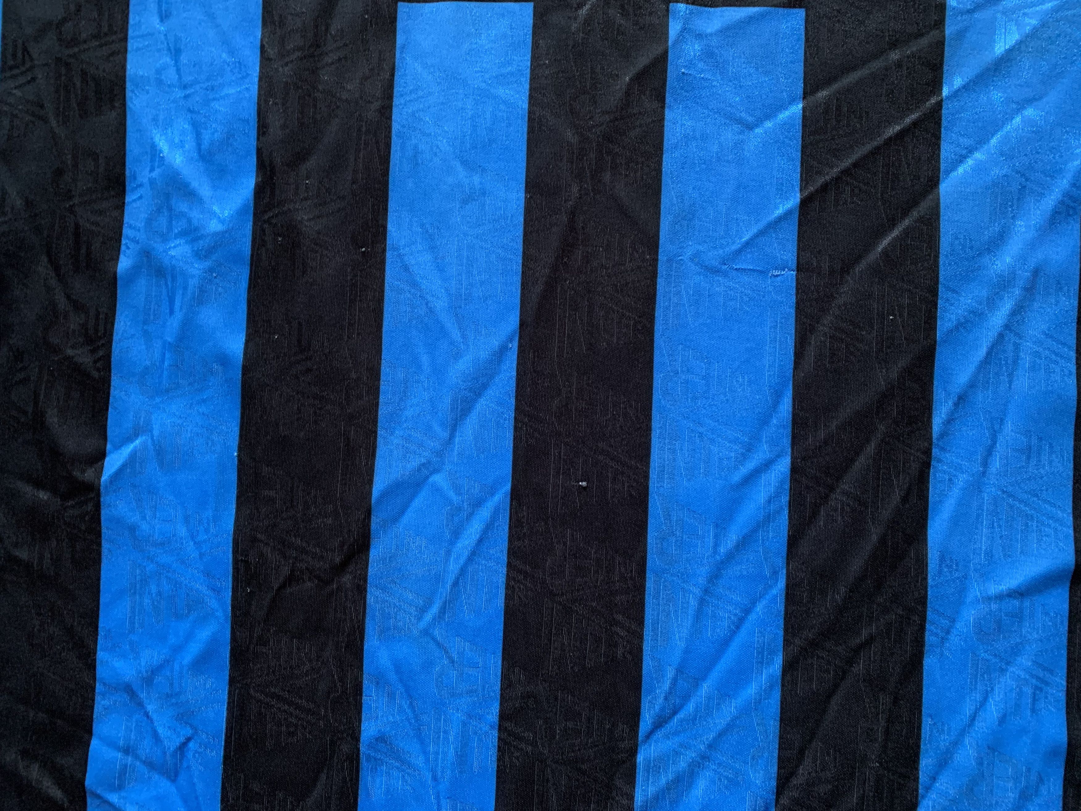 Umbro Rare Umbro Inter Milan Football Shirt 1991-1992 Size US L / EU 52-54 / 3 - 9 Thumbnail