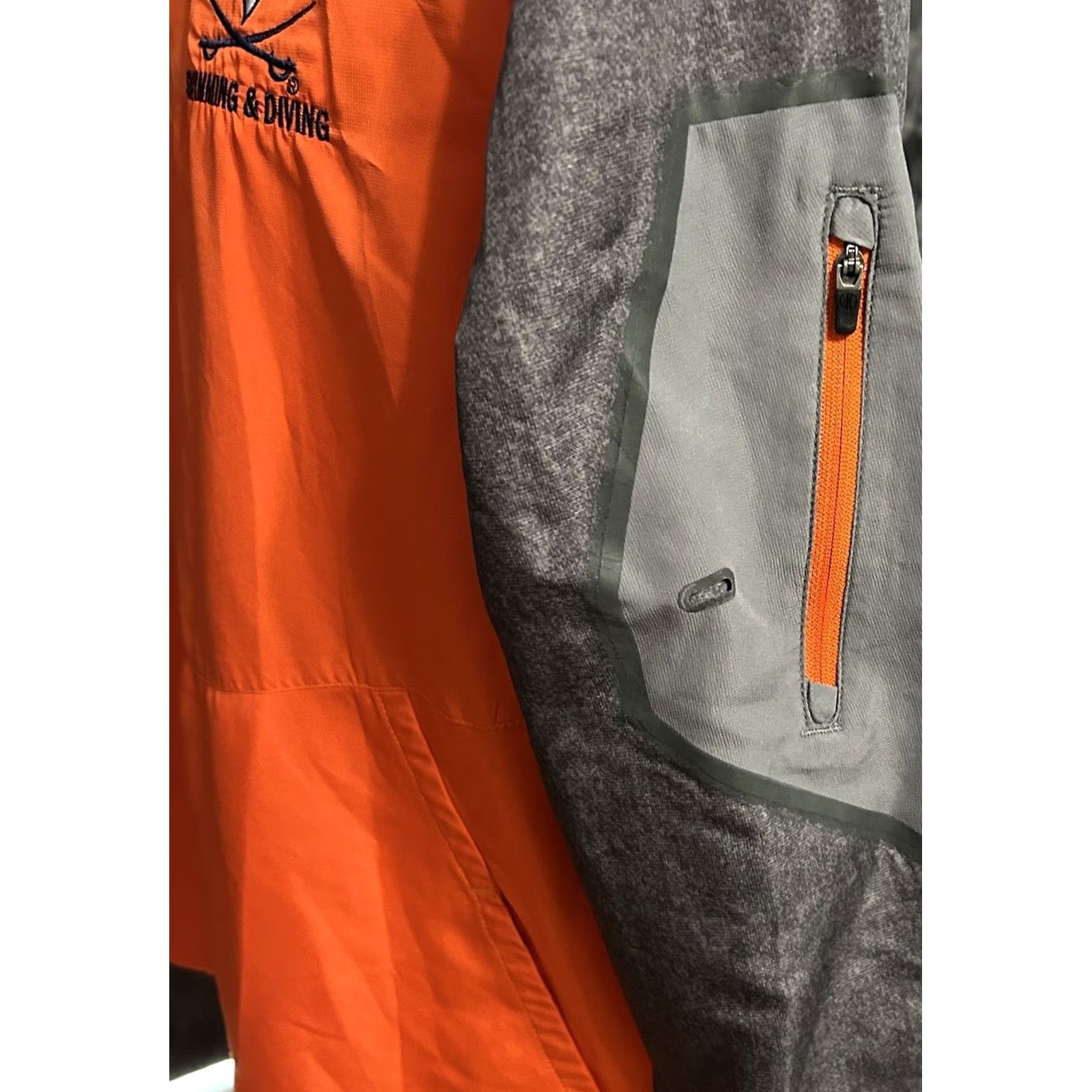 Holloway Holloway University Of Virginia Swimming & Diving 1/4 Zip Pullover Jacket Men Medium Gray Orange Multicolor Logo Zip Mock Short Length Regular Fit Size US M / EU 48-50 / 2 - 6 Thumbnail
