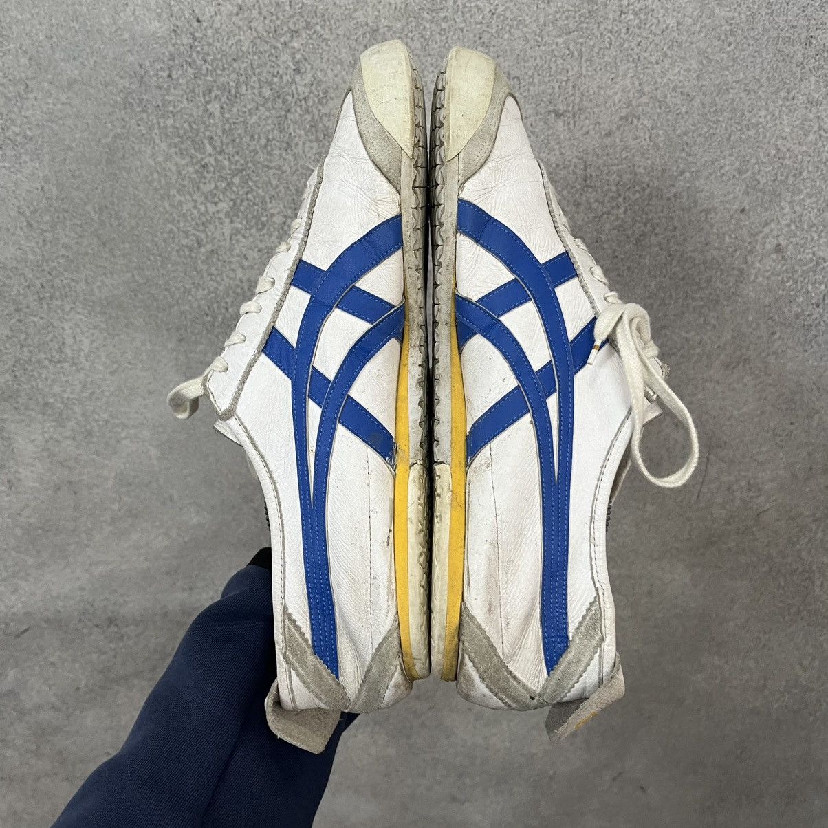 Asics Asics Onitsuka Tiger shoes sneakers Size US 9 / EU 42 - 9 Thumbnail