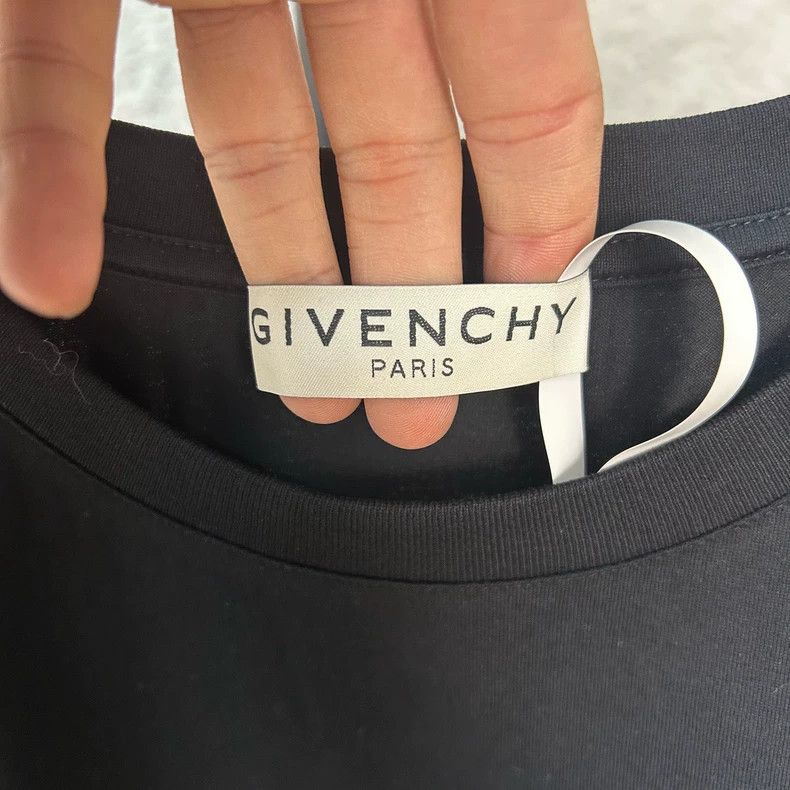 Givenchy Givenchy Rainbow T-Shirt Size US S / EU 44-46 / 1 - 3 Thumbnail