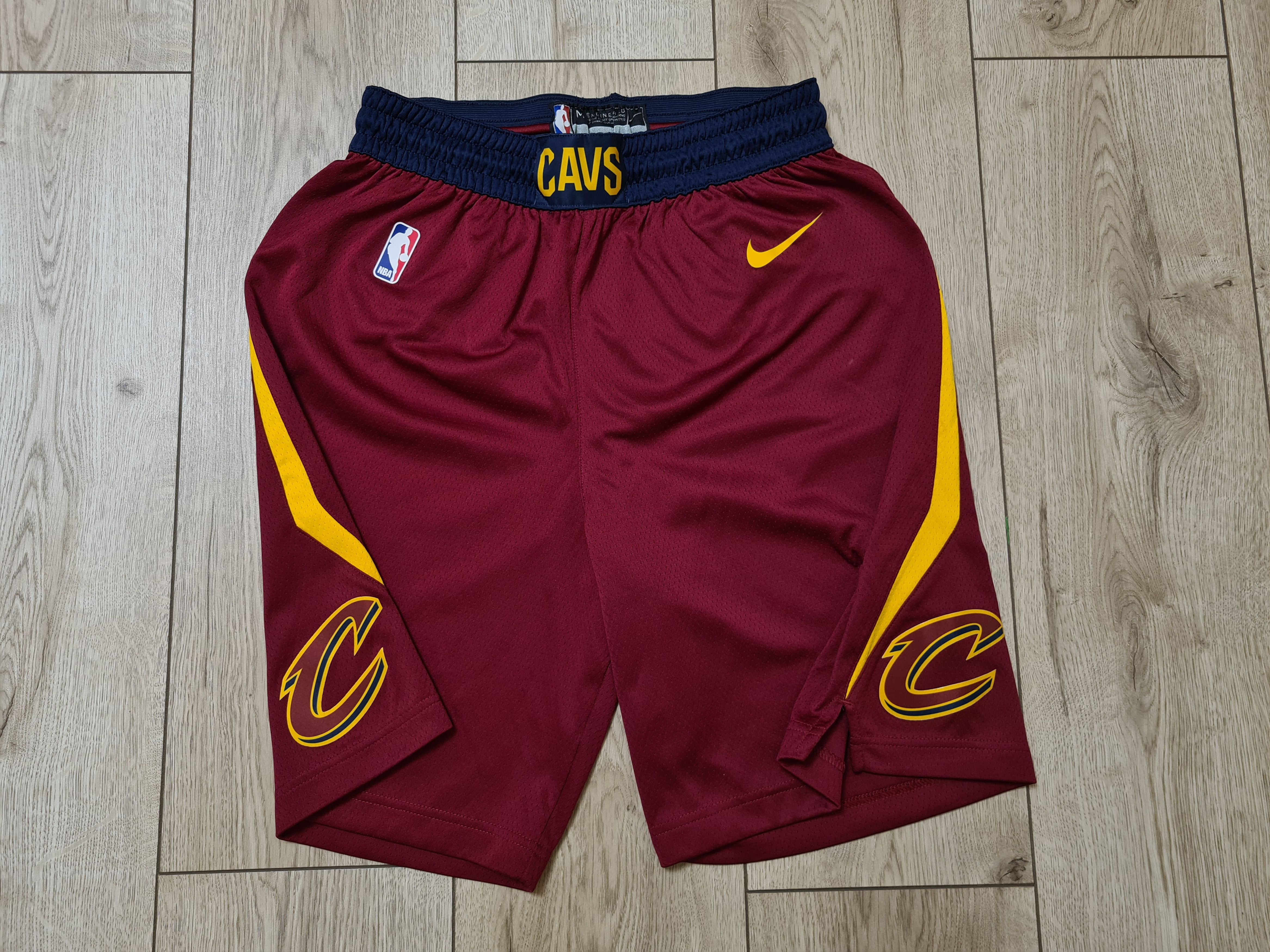 NBA CLEVELAND CAVALIERS CAVS SHORTS BASKETBALL SHORTS NIKE Size US 34 / EU 50 - 1 Thumbnail