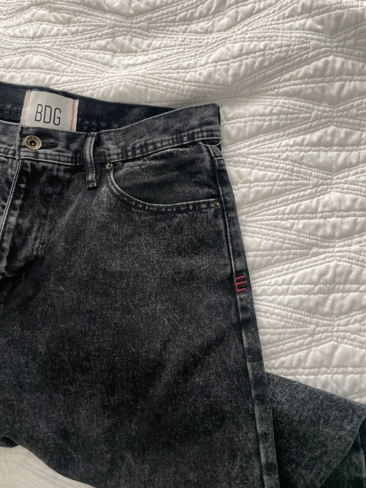 Bdg × Urban Outfitters Urban outfitter BDG curved fit Size US 32 / EU 48 - 2 Thumbnail