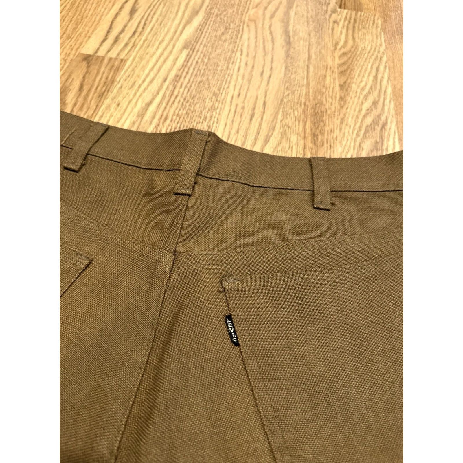 Levi's VINTAGE Levi’s Sta Prest Short Shorts Regular 31 Brown Zip Hemmed Mens Shorts 80s Retro USA Talon Size US 31 - 2 Thumbnail