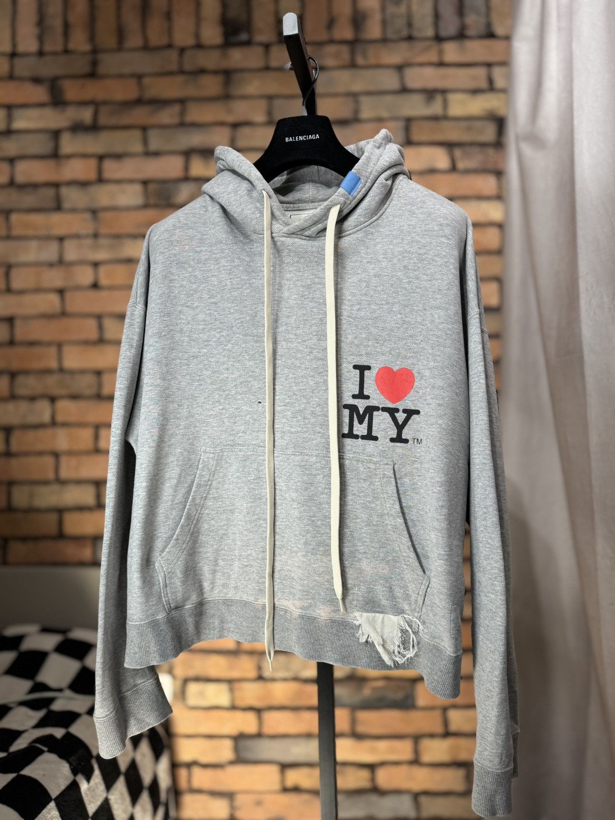 Maison MIHARA YASUHIRO $629 ANIME I LOVE MY MIHARA YASUHIRO DISTRESSED HOODIE Size US L / EU 52-54 / 3 - 1 Thumbnail