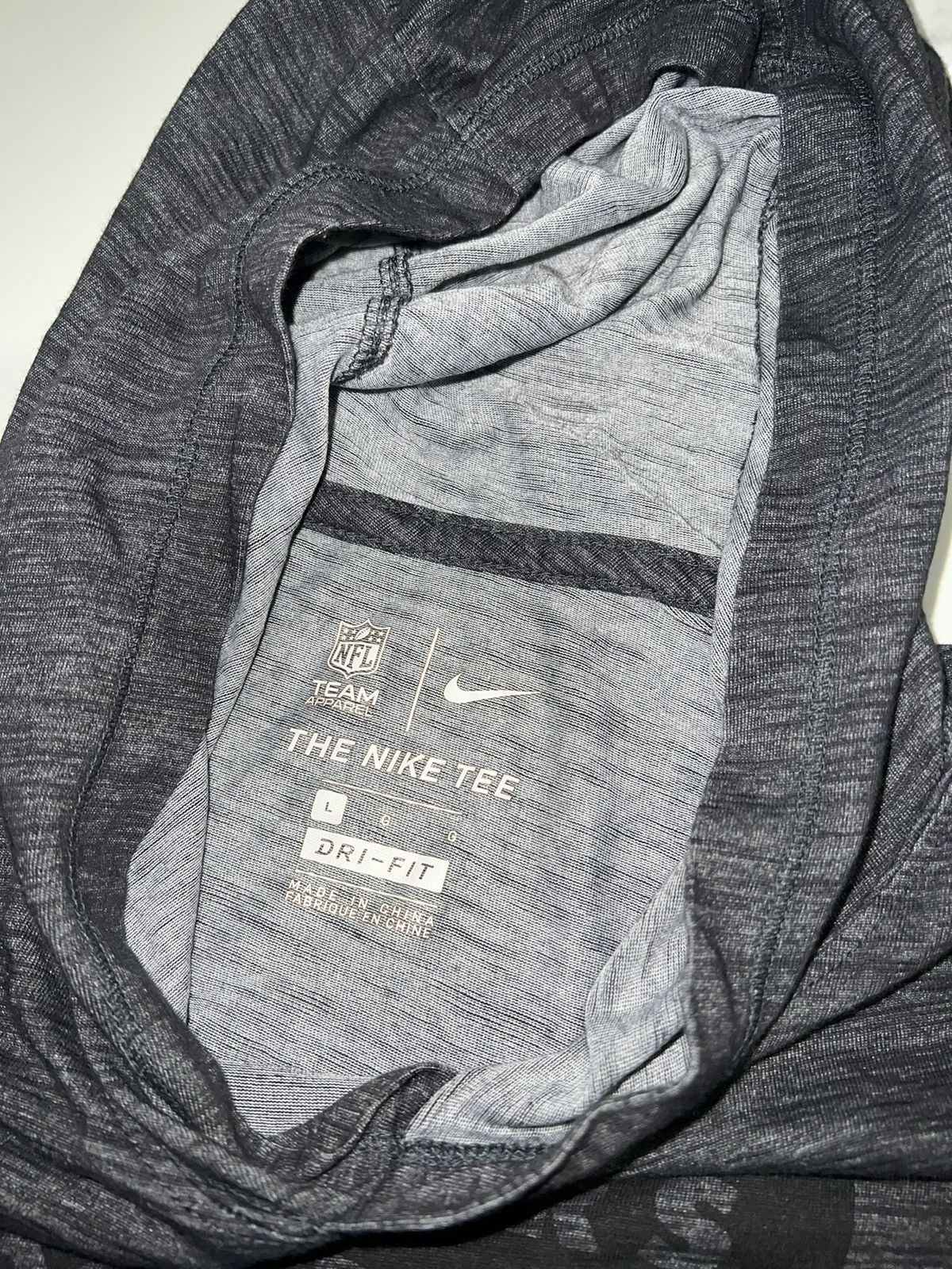 Nike NFL Raiders Shirt Top Adult Large Long Sleeve Dri-Fit Nike Size US L / EU 52-54 / 3 - 7 Thumbnail