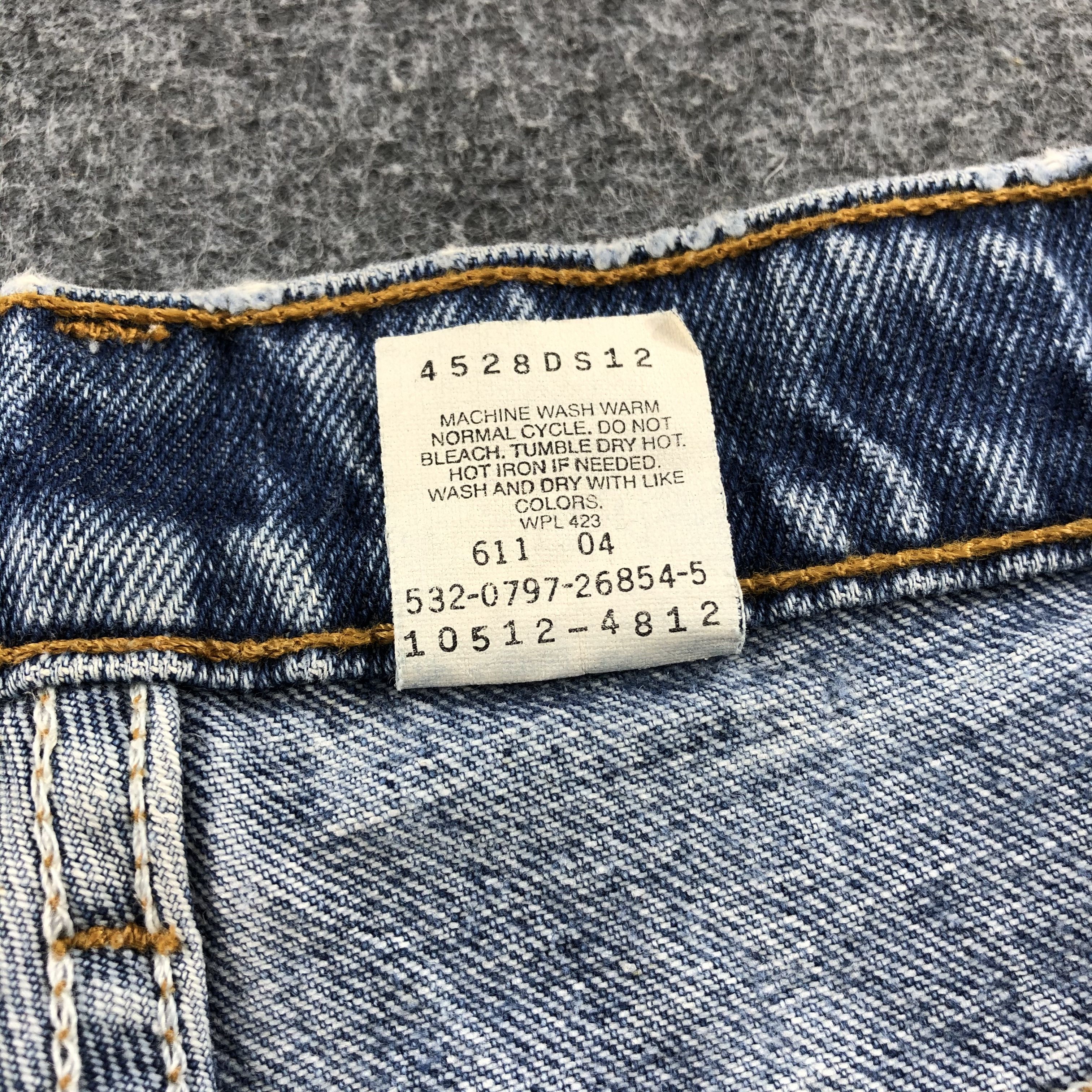 Levi's Vintage Levis 512 Jeans Blue Wash Slim Fit Denim KJ463 Size US 27 - 10 Thumbnail