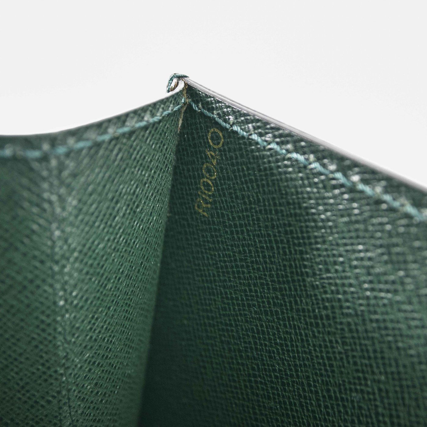 Louis Vuitton Louis Vuitton Green Taiga Leather Robusto Briefcase Size ONE SIZE - 15 Thumbnail