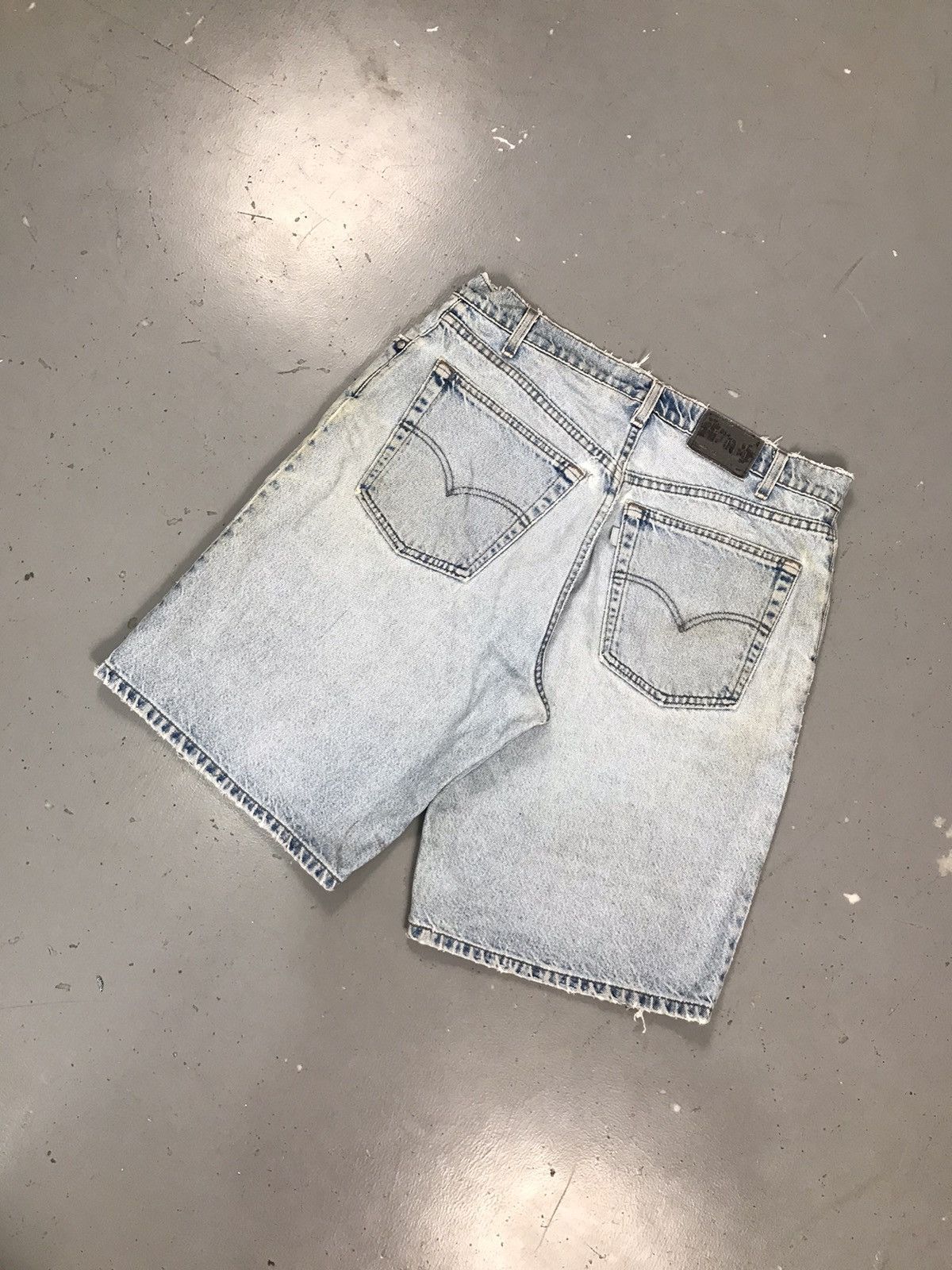 Levi's Vintage Levi’s Strauss & co silver tab loose denim jort Size US 36 / EU 52 - 9 Thumbnail