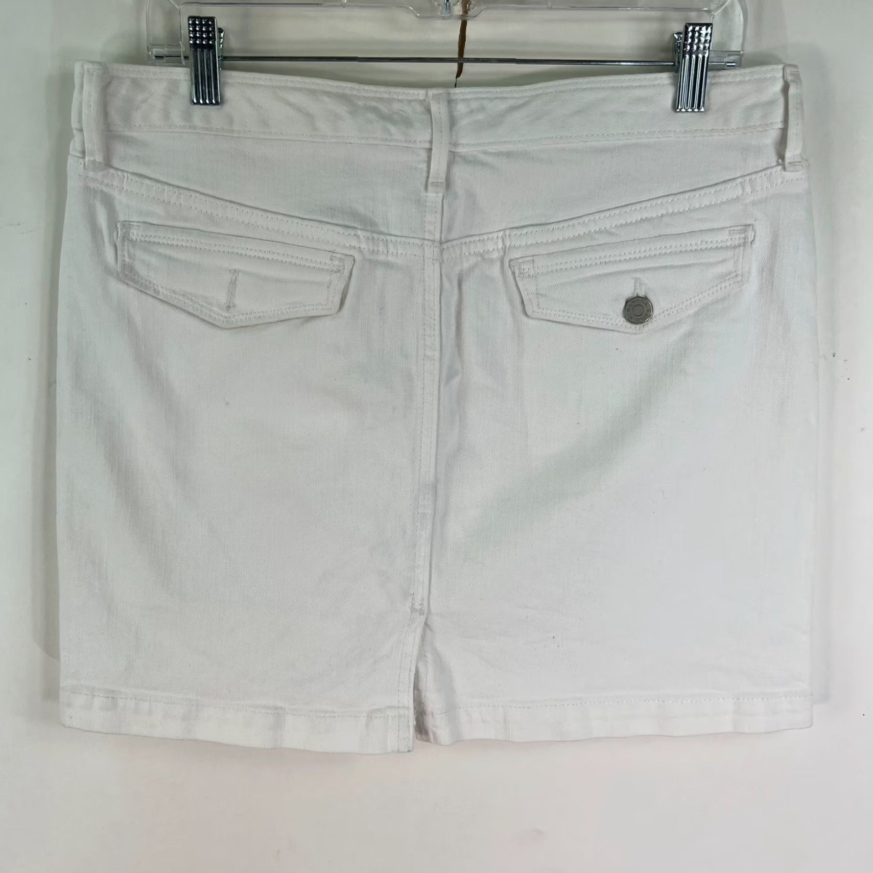Banana Republic Banana Republic Denim Mini Skirt Womens 10 White 33W - Mini Skirt Women's 10 White Denim Cotton Blend Spandex Vintage? No. 80s 90s Theme (Sorted) Size 32" / US 10 / IT 46 - 3 Thumbnail