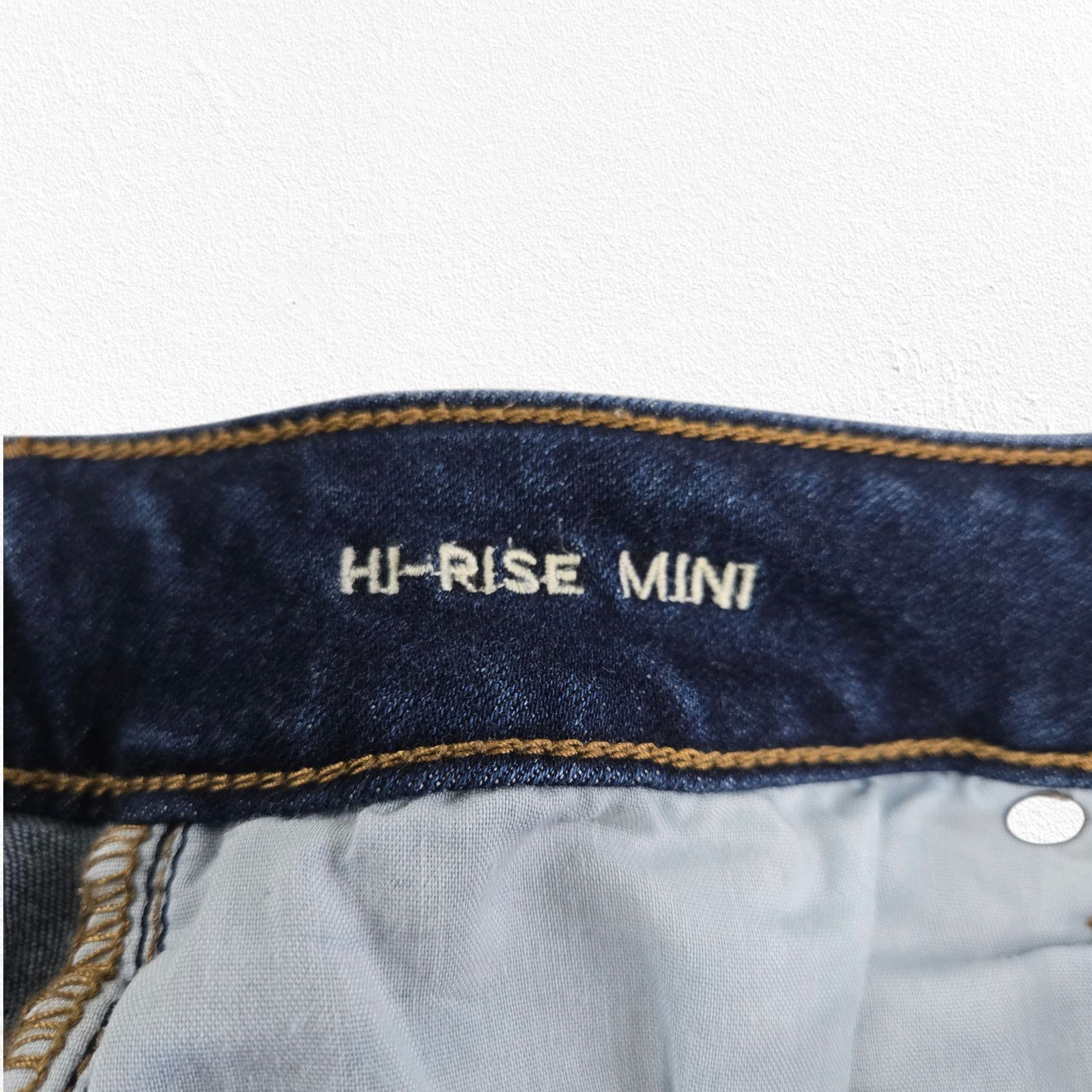 American Eagle Outfitters American Eagle Hi Rise Denim Mini Skirt Size 6 Size 28" / US 6 / IT 42 - 5 Thumbnail