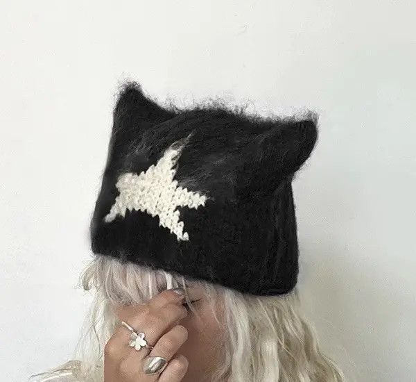 Japanese Brand Kin Kawaii Knitted Star Pattern Cat Ear Beanies Hat Size ONE SIZE - 1 Thumbnail