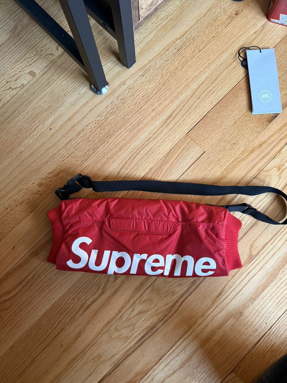 Supreme Supreme Condura Handwarmer OS Size ONE SIZE - 1 Thumbnail
