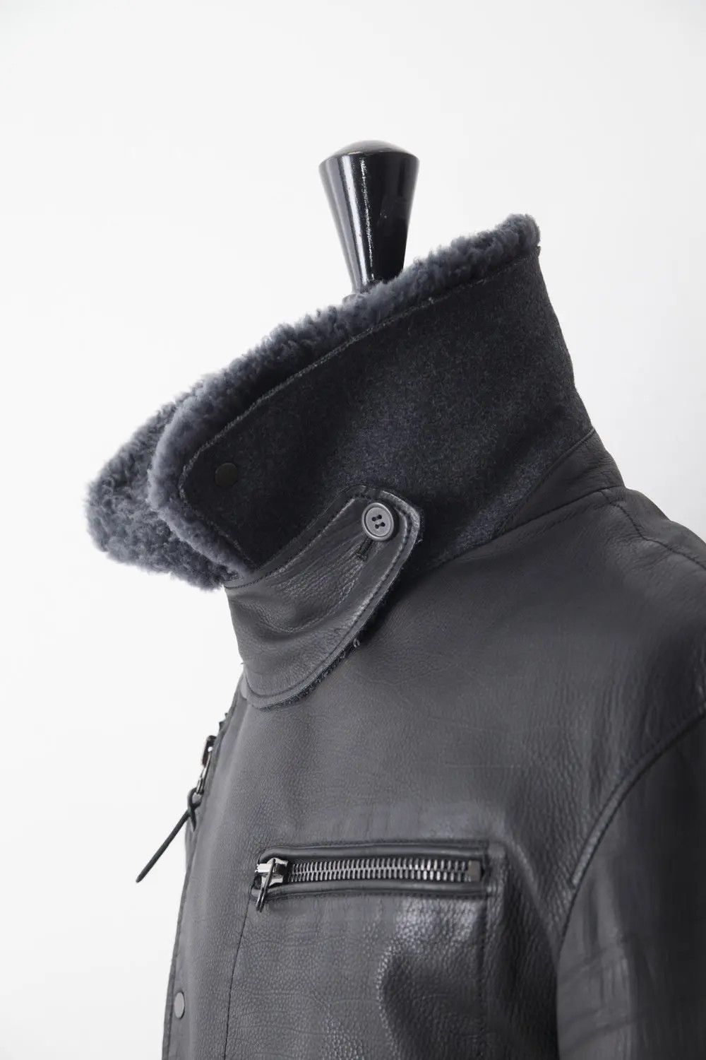 Lanvin Lanvin leather perfecto w military details Size US M / EU 48-50 / 2 - 5 Thumbnail