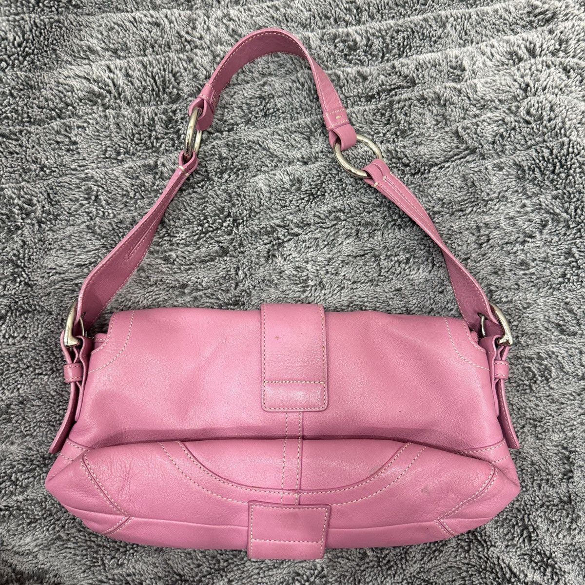 Coach Coach Soho Barbie Pink Leather Shoulder Bag Purse Size ONE SIZE - 8 Thumbnail