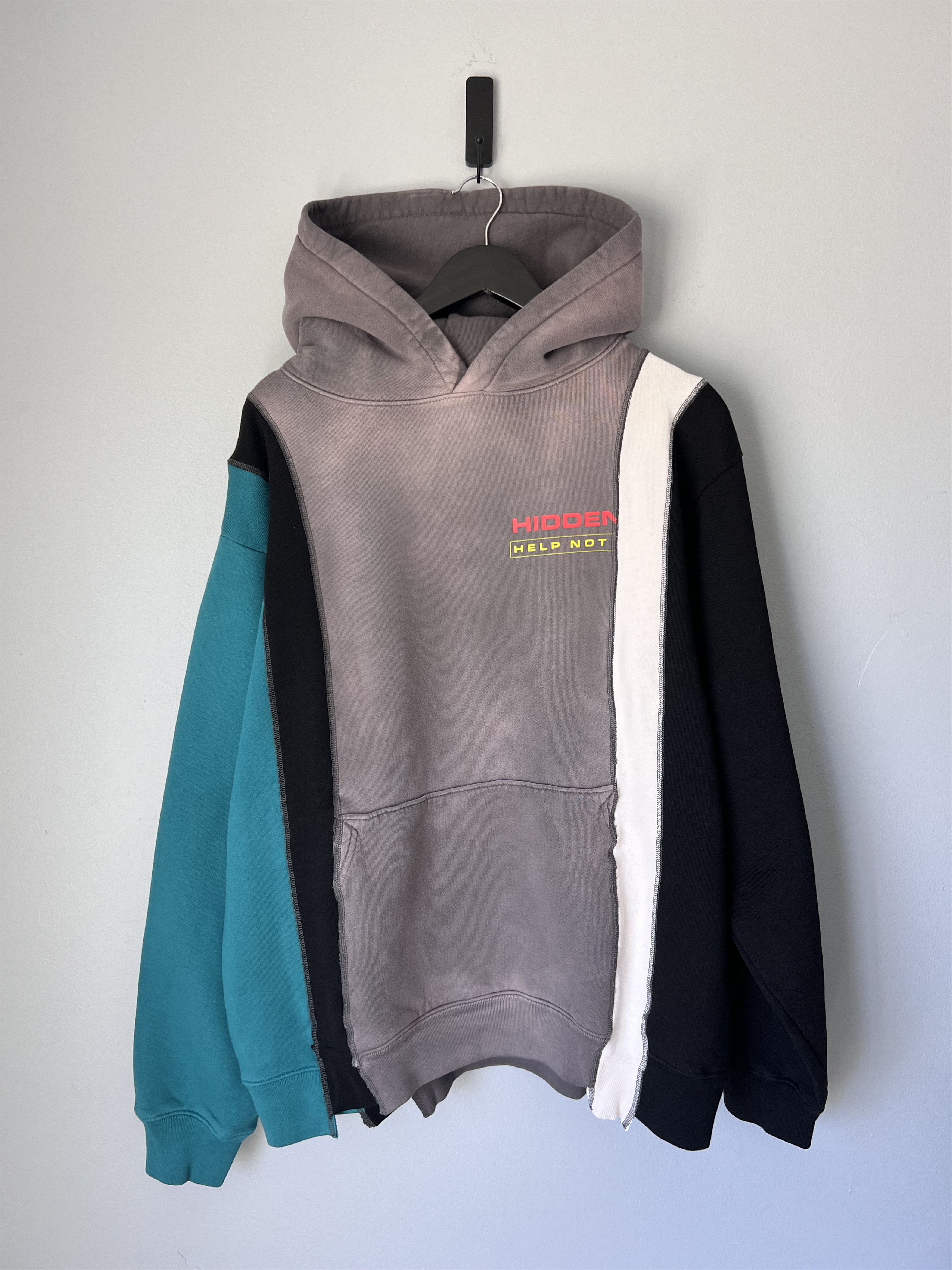 HIDDEN × Needles Needles Rebuild Hidden NY 5 Cuts Hoodie in Grey 