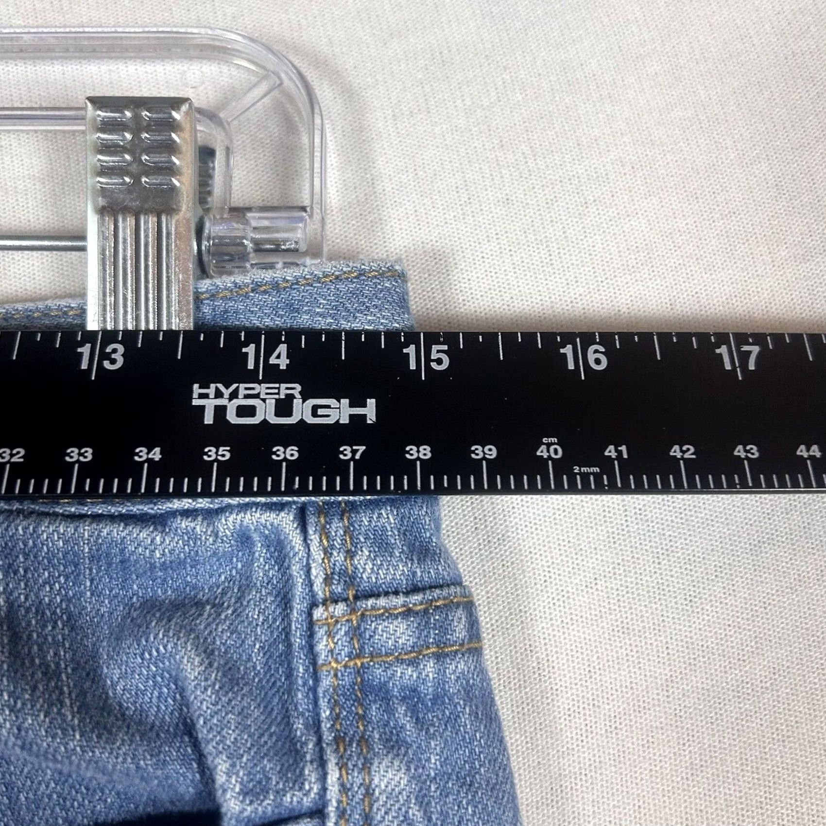 Tommy Hilfiger Tommy Hilfiger Jeans Womens 2 Boyfriend Mid Rise Medium Wash Denim Zip Inseam 30" Regular Fit Cotton Spandex Crew Womens Size 26" / US 2 / IT 38 - 5 Thumbnail