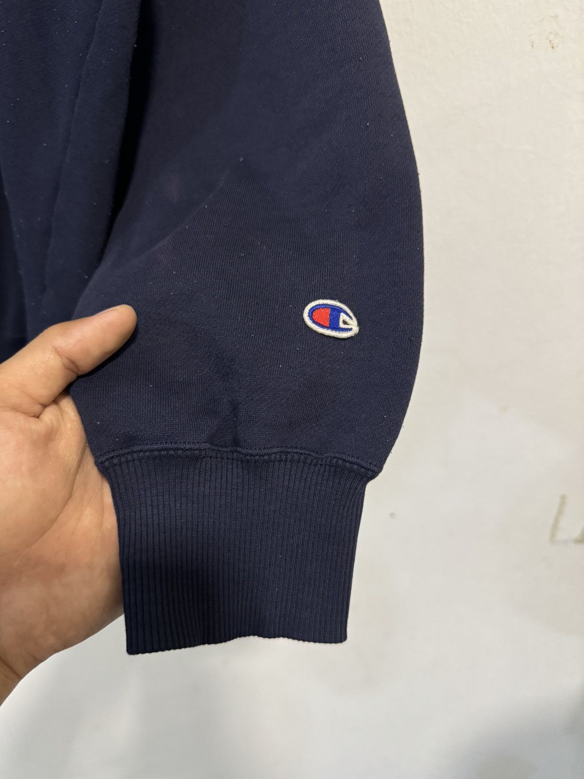 Champion × Vintage Vintage Champion Small Logo Sweatshirt Size US XL / EU 56 / 4 - 3 Thumbnail