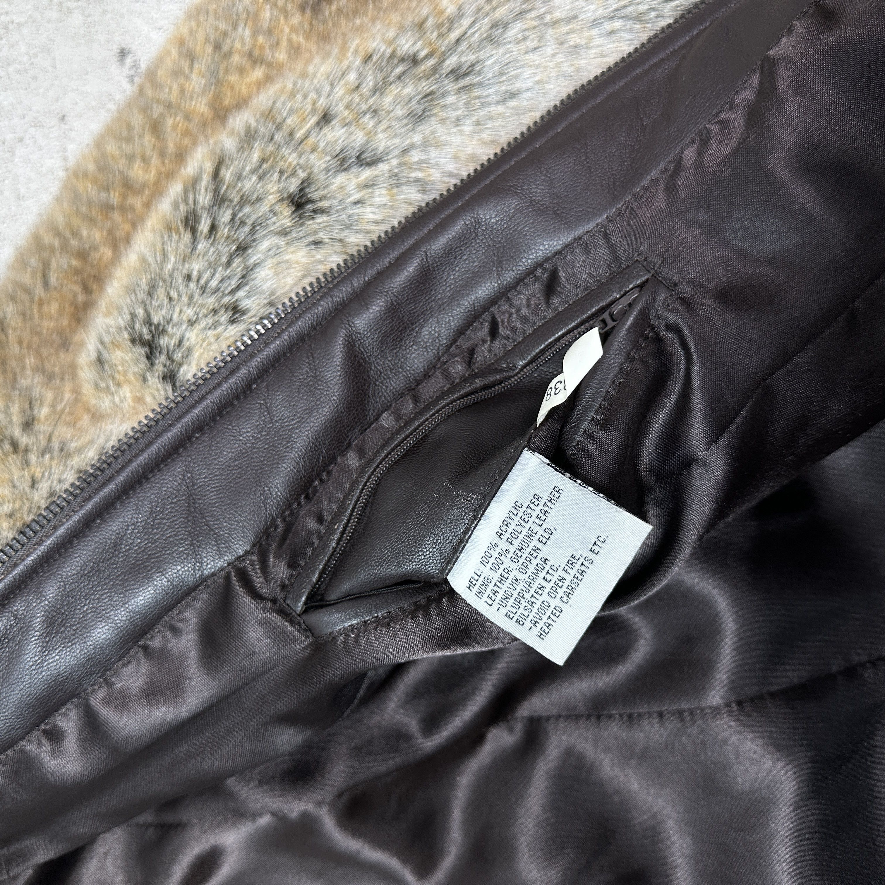 Vintage Vintage Leather Faux Fur Fitted Big Collar Jacket Y2K Size M / US 6-8 / IT 42-44 - 4 Thumbnail