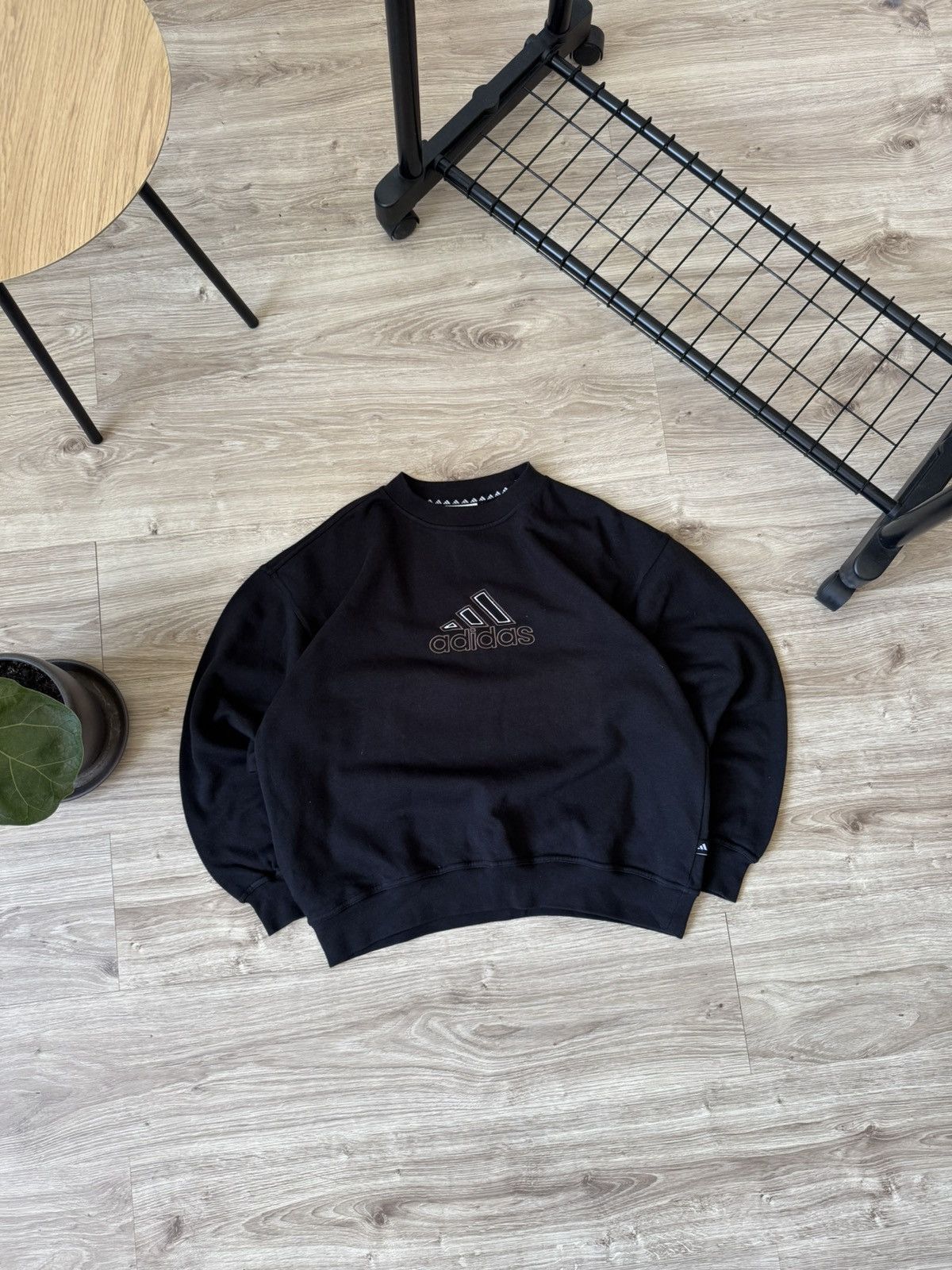 Vintage Vintage 90s Adidas Big Logo Crewneck Sweatshirt Size US S / EU 44-46 / 1 - 1 Thumbnail